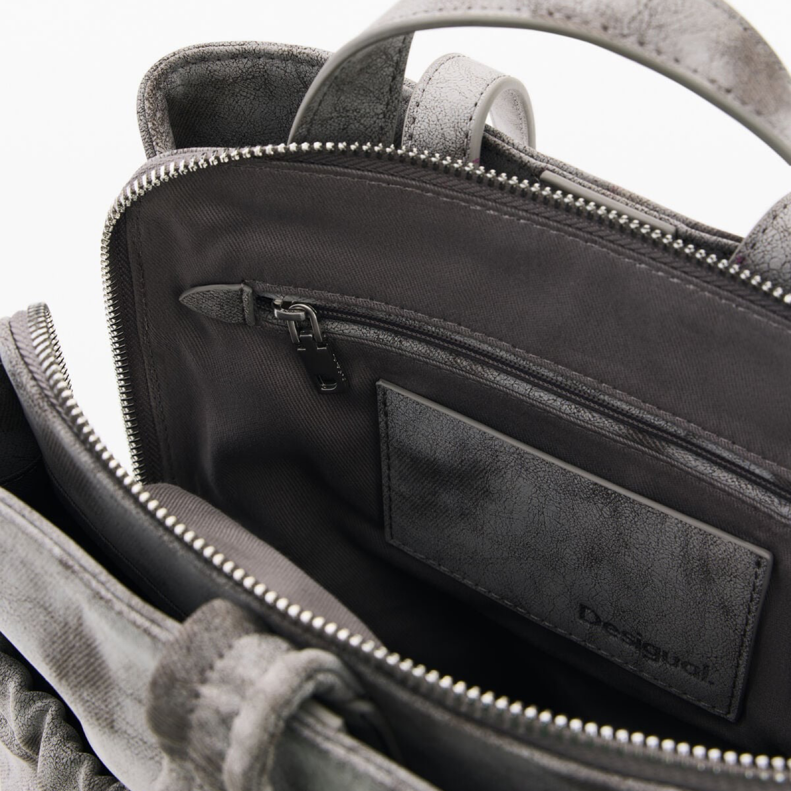 Дамска раница Desigual Women Rucksack 26WAKP24 2006 Inside View