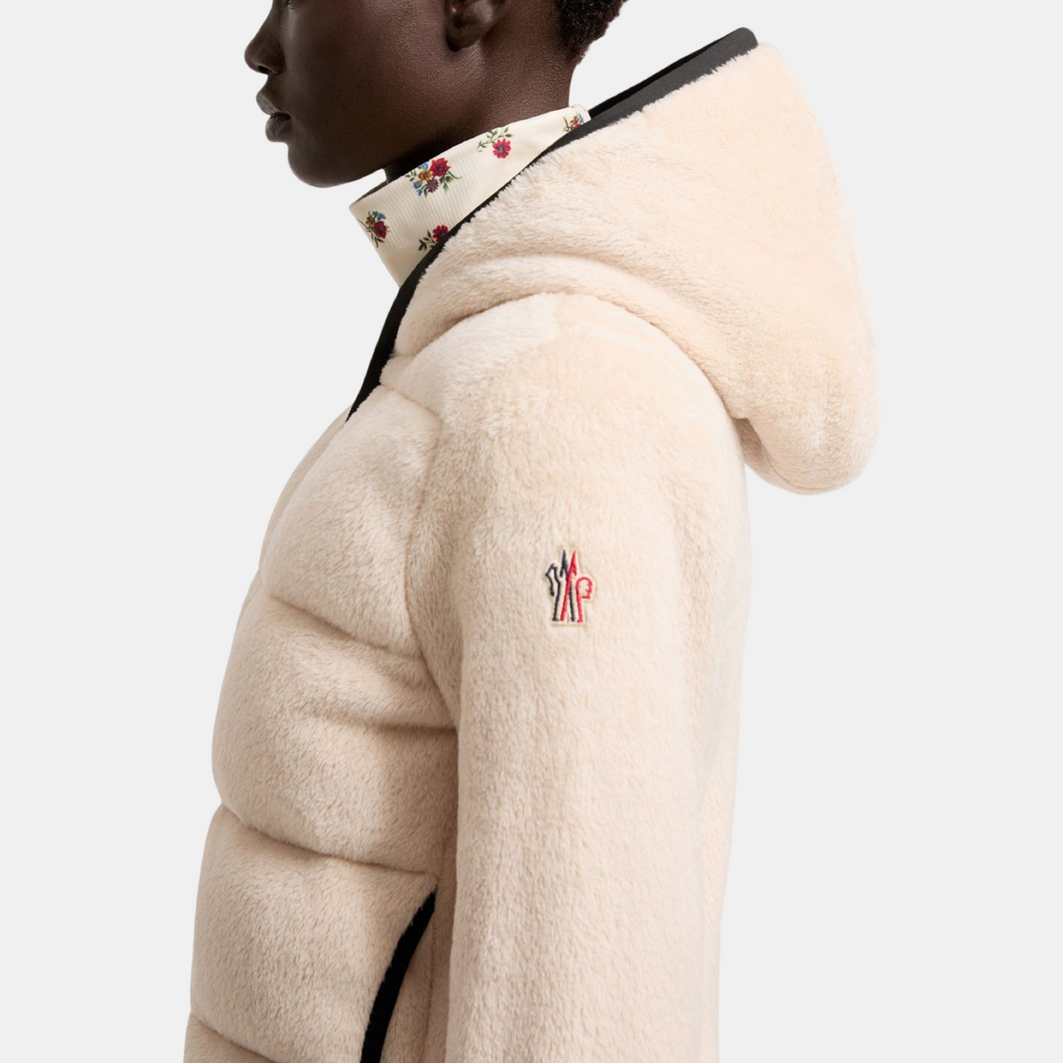 Moncler Grenoble Women Hoodie L20988G00025809EG268 Close-Up