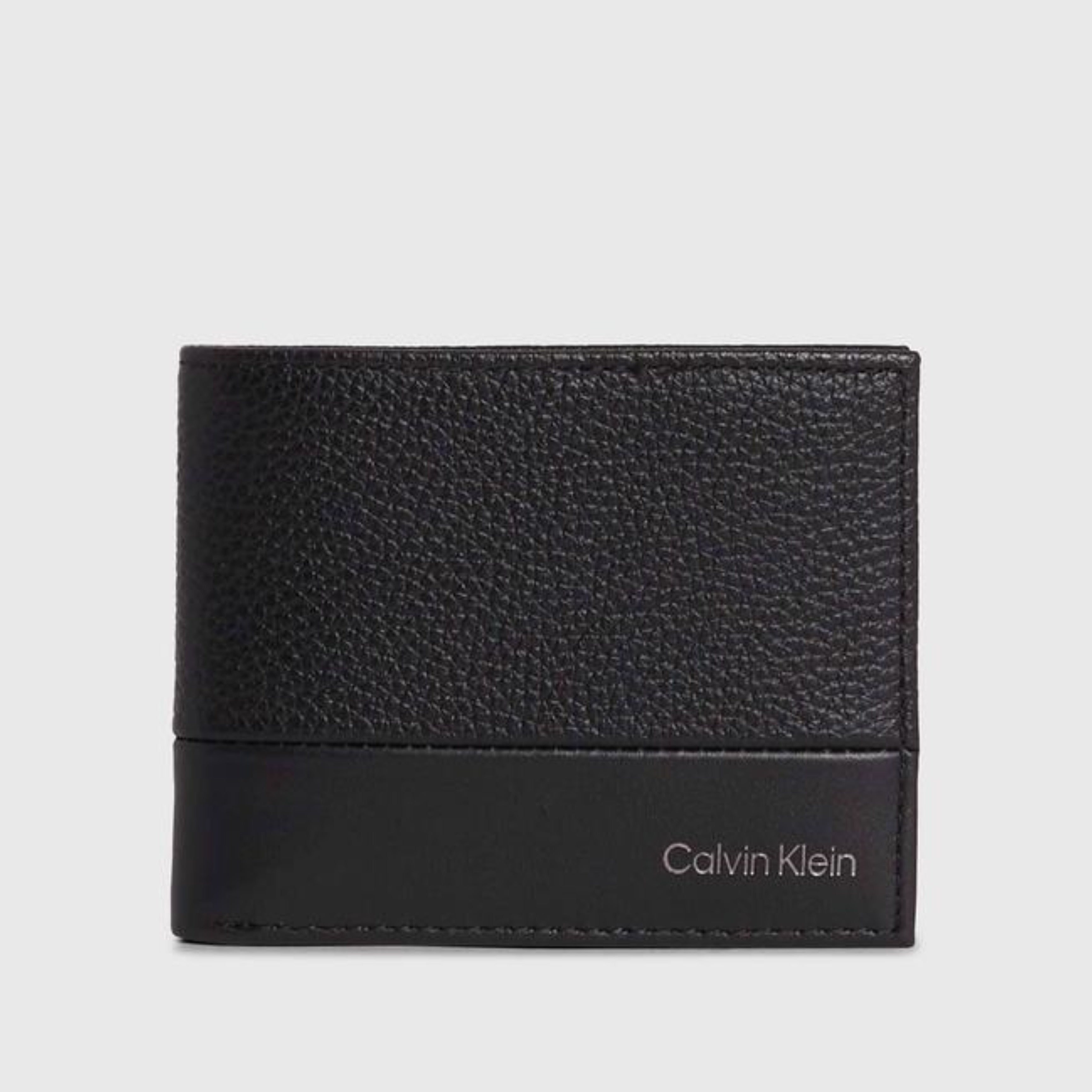 Мъжки портфейл без монетник Men’s wallet Calvin Klein K50K509182 BAX front view