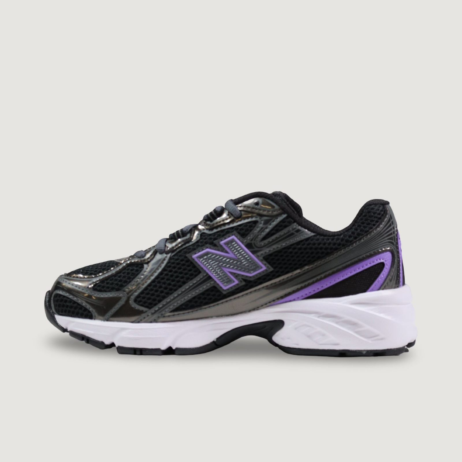 Дамски маратонки New Balance 740 Women Sneaker G74058I Medial View
