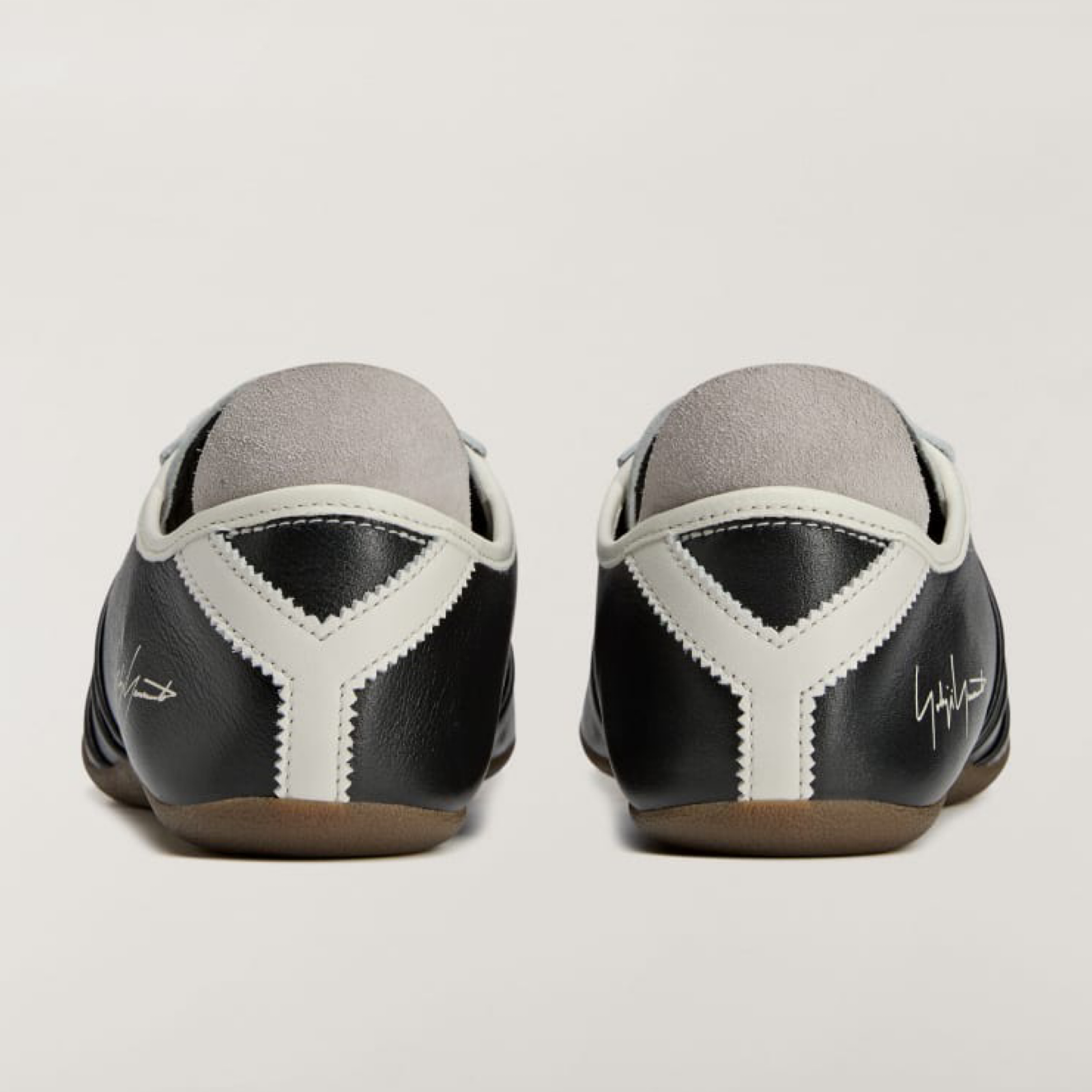 Y-3 Tokyo Men Sneakers Heel View