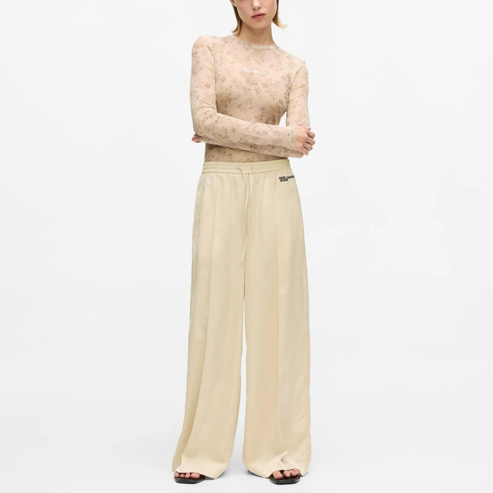 Дамски сатенени панталони Karl Lagerfeld Jeans Wide-Leg Satin Women Trousers B2W10058 2MW Front View