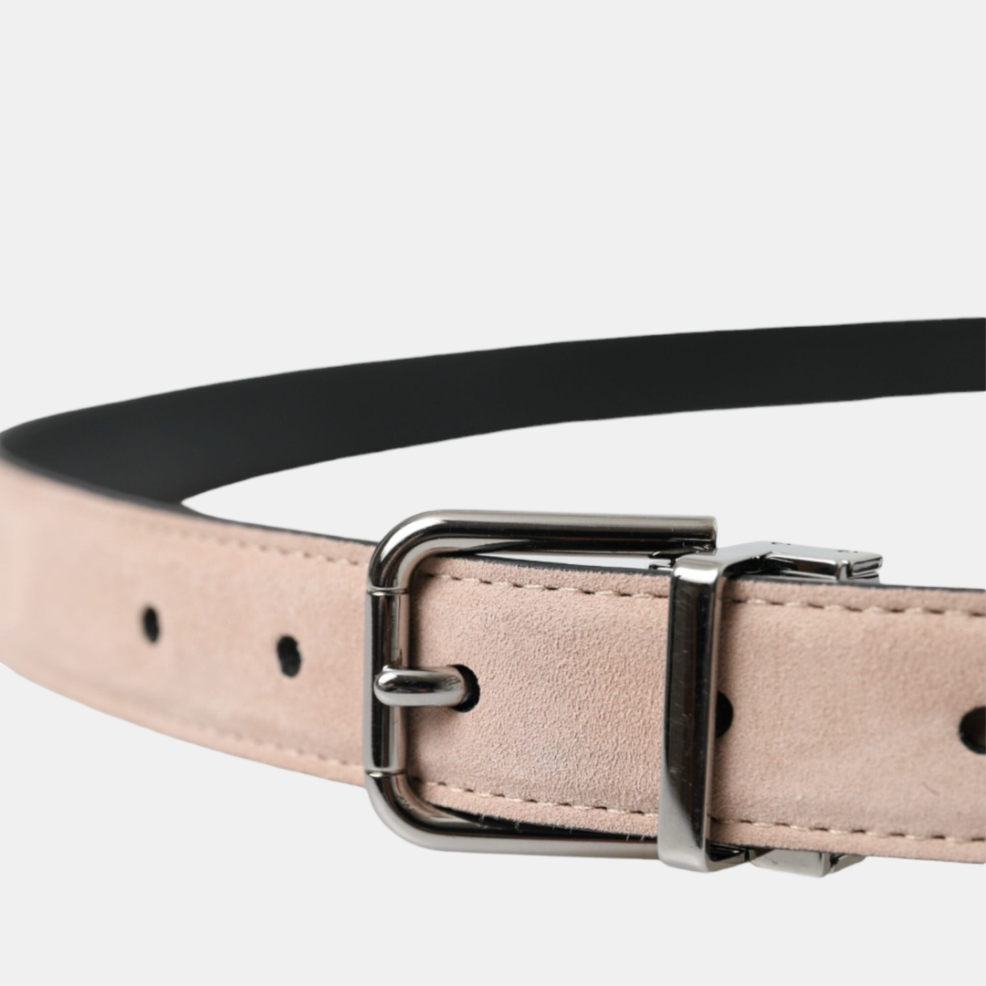 Мъжки велурен колан Men’s luxury suede belt with silver buckle DOLCE & GABBANA BC4337 BV958 89651 Beige close up buckle view