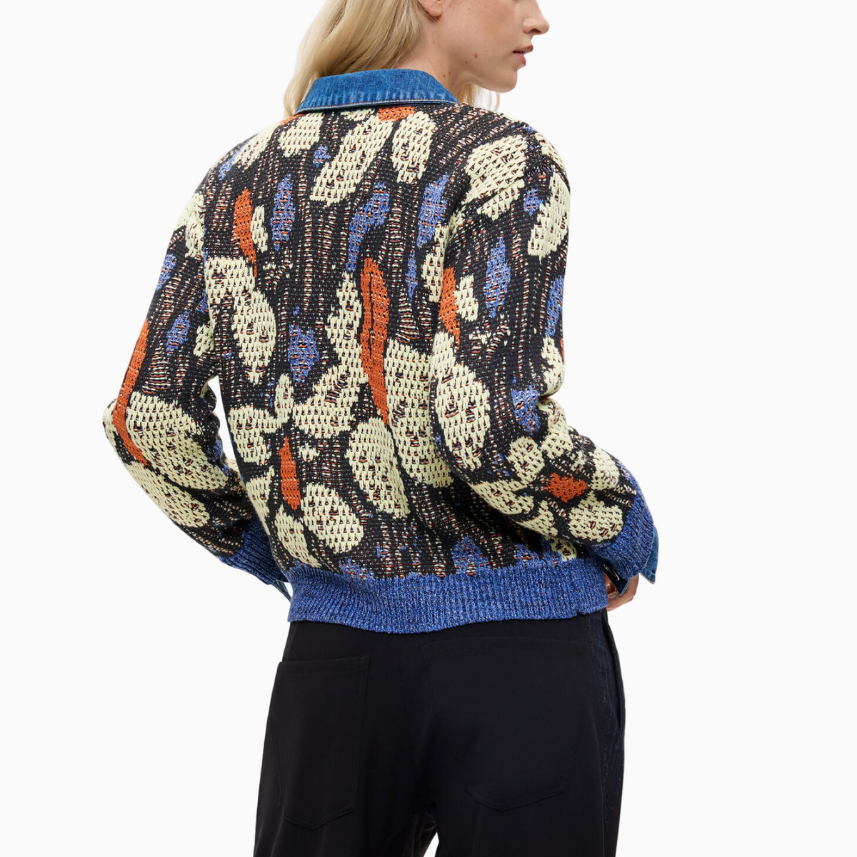 Дамска жилетка Desigual Women Cardigan 26WWJF47 5008 Back View