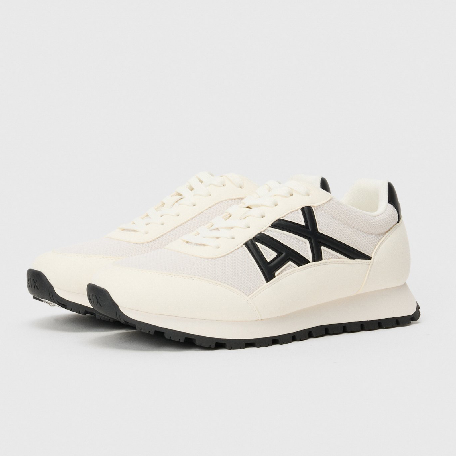 Мъжки маратонки Armani Exchange Men Sneakers XM001960 AF19388 M0017 Front View