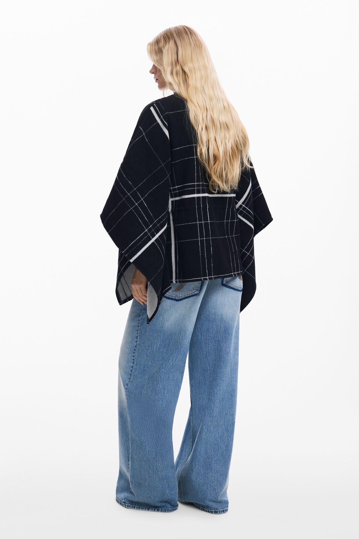 Дамско пончо Women’s poncho jacket Desigual 25WAIA07 2000