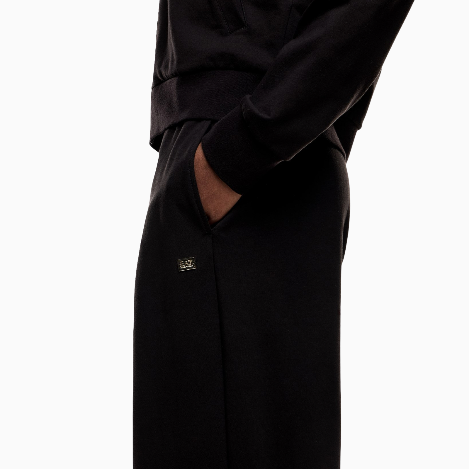 Дамски екип EA7 Emporio Armani Women Tracksuit 7W000464 AF13135 Close-Up