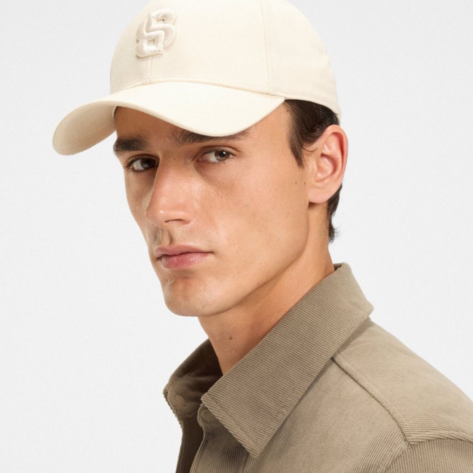 Мъжка бежова шапка Boss Zed B Icon Men Cap 50533299 131 Model View