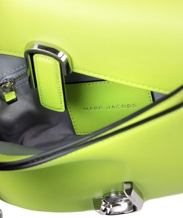 Дамска чанта Women’s shoulder bag Marc Jacobs ‘The J Marc’ (Green Glow) Inside view