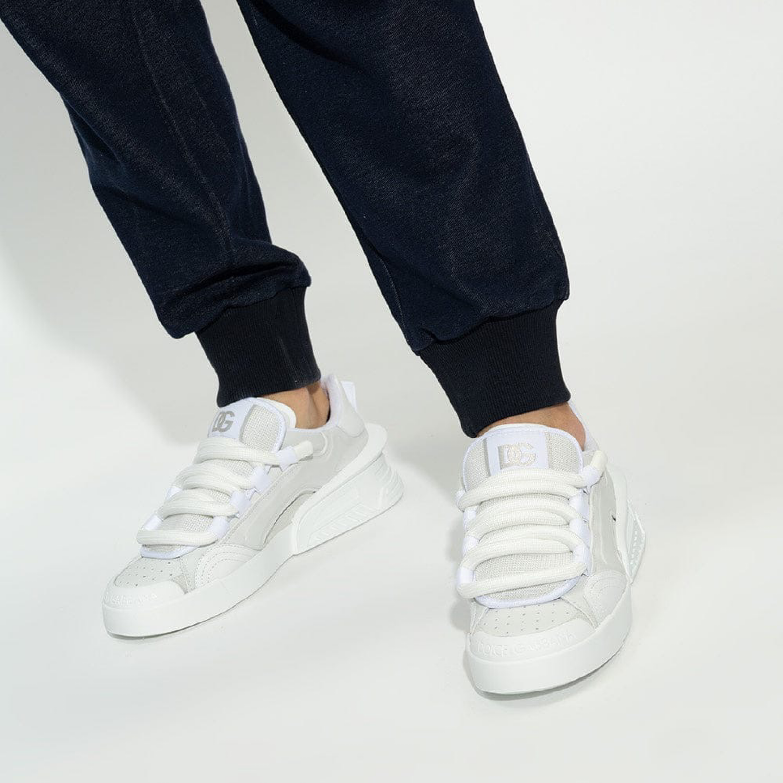 Мъжки бели кецове Dolce & Gabbana Portofino Men Sneakers CS2061 AB950 8B930 Model View