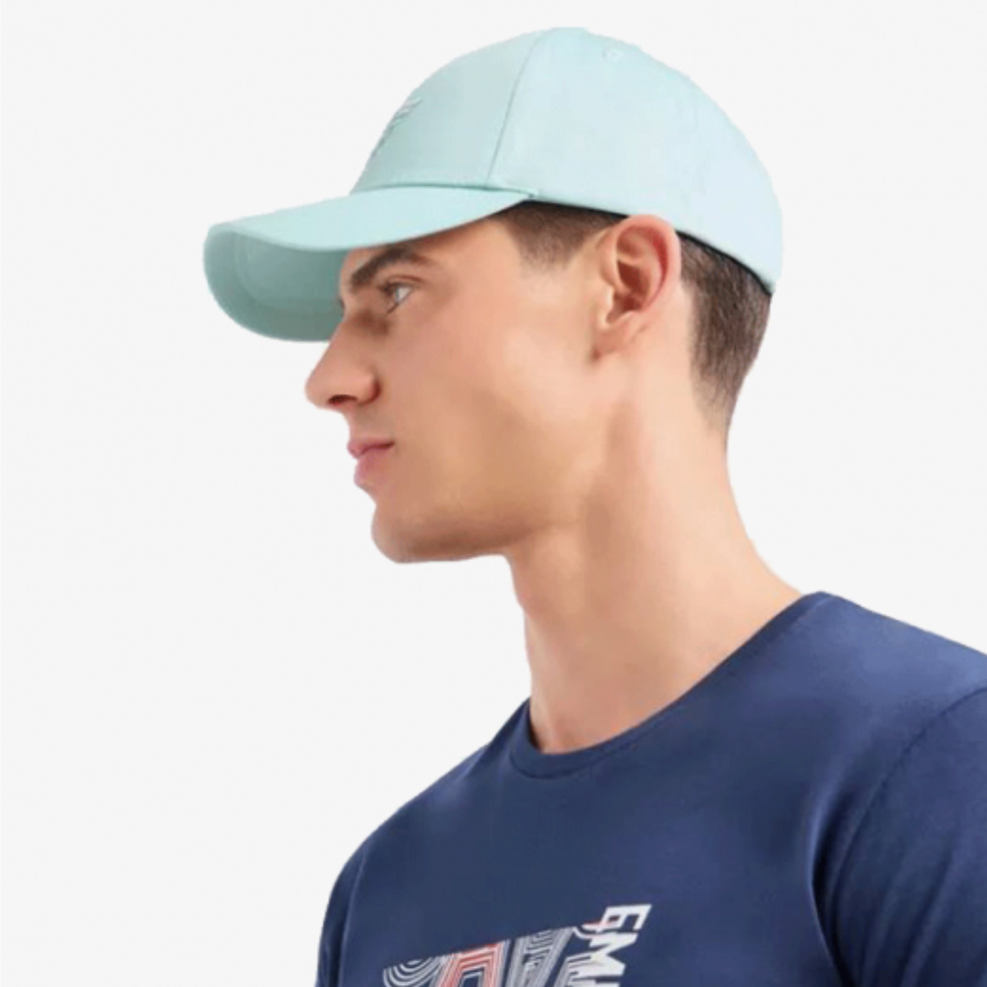 Шапка с козирка в ментово зелено Unisex cap Emporio Armani 230102 4R500 24031 Mint green Lifestyle view 1