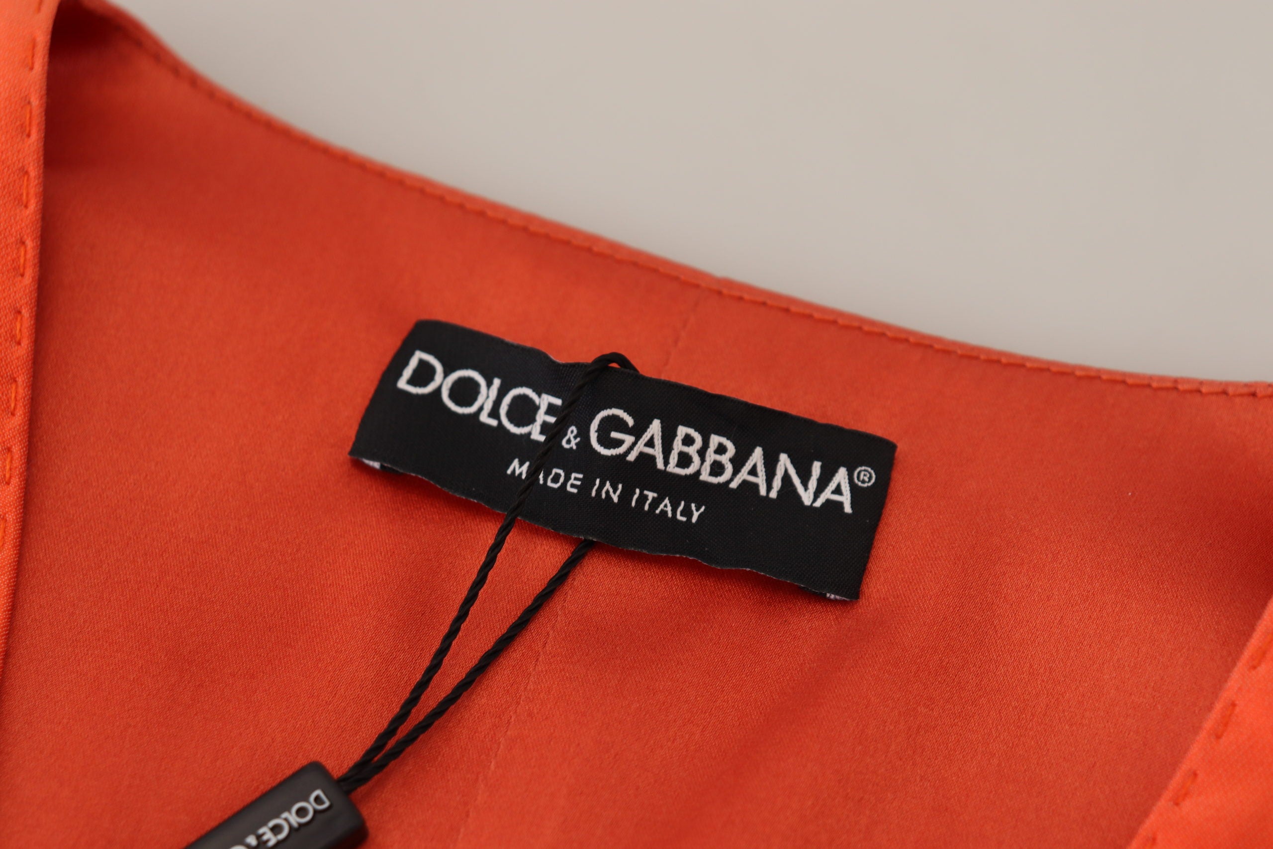 Елегантна оранжева копринена жилетка Dolce & Gabbana