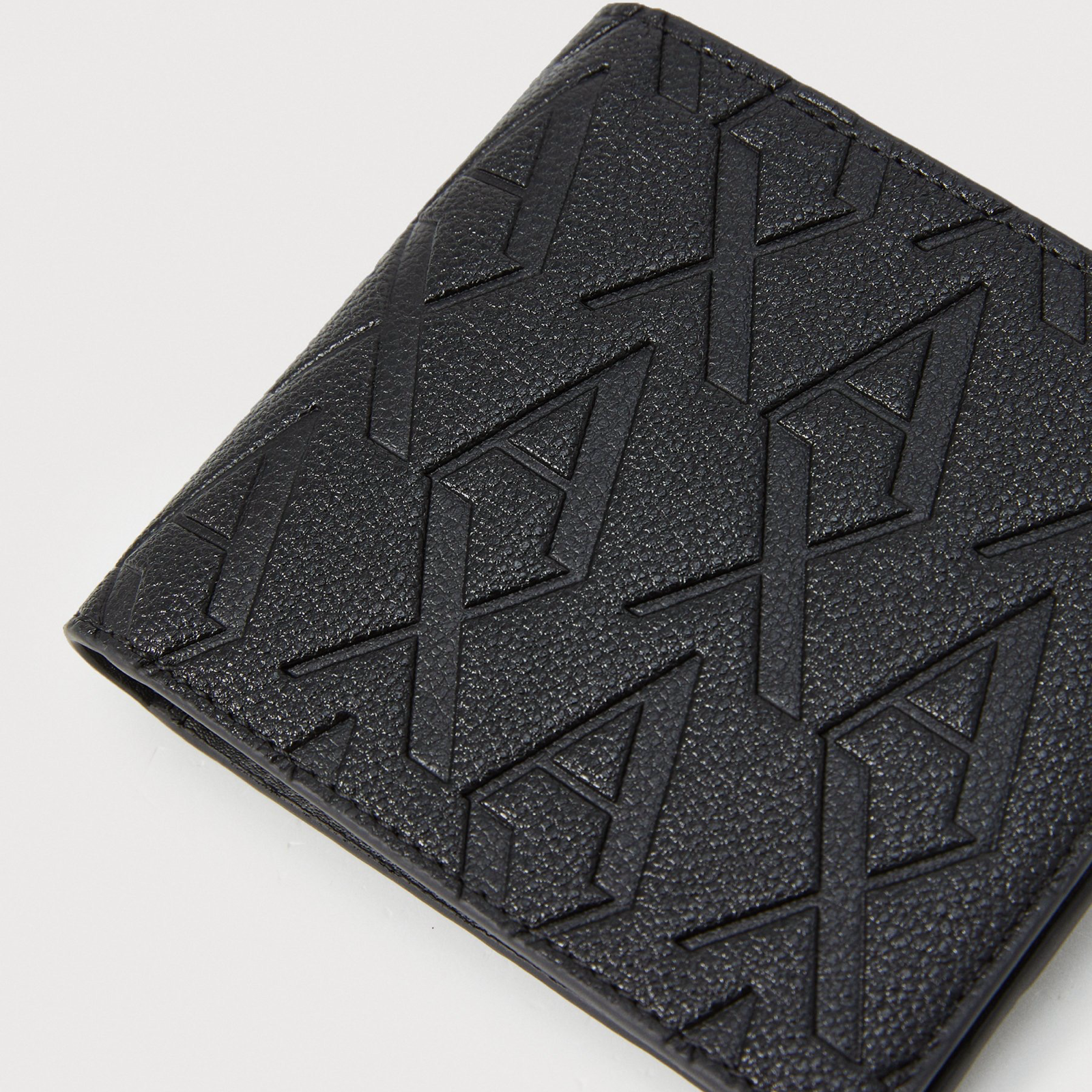 Мъжки портфейл Armani Exchange Men Wallet XM000168 AF12133 UC001 Close-Up