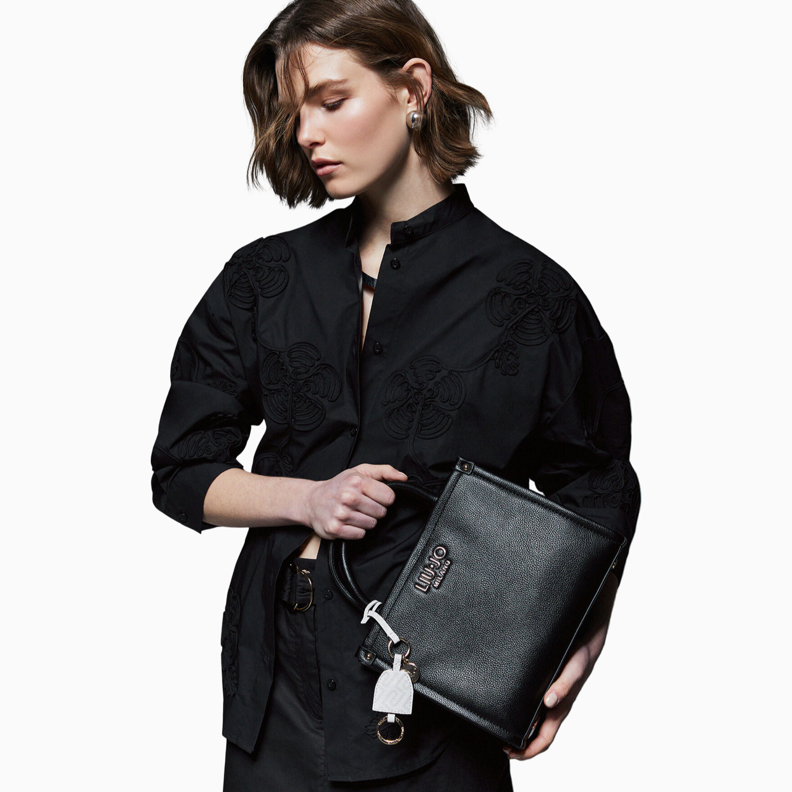 Дамска чанта Liu Jo Women Small Handbag With Charm AA6192 E1012 22222 Model View