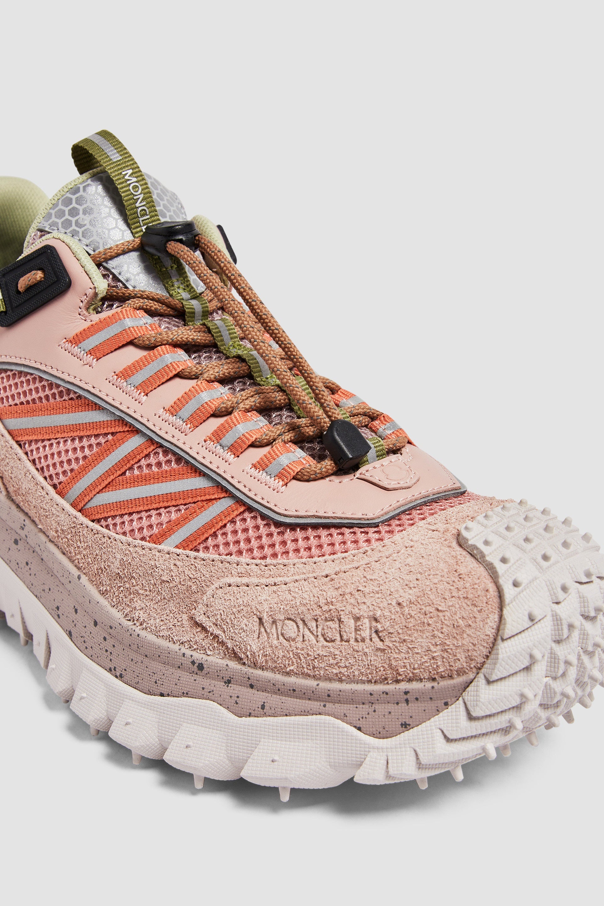 Moncler Trailgrip Women Sneakers 4M00160M4052516 Close-Up