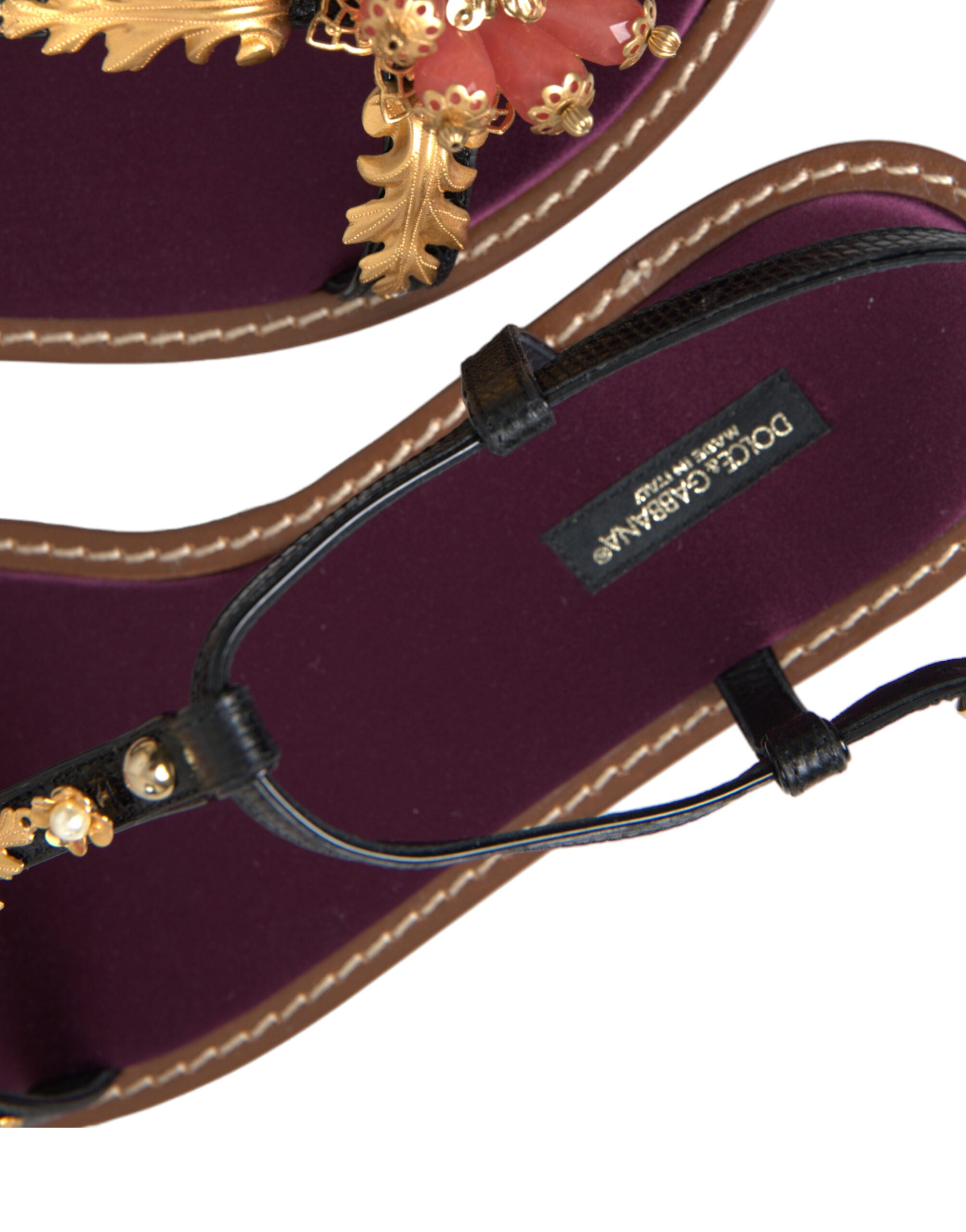 Dolce & Gabbana Елегантни равни сандали, украсени с кристали