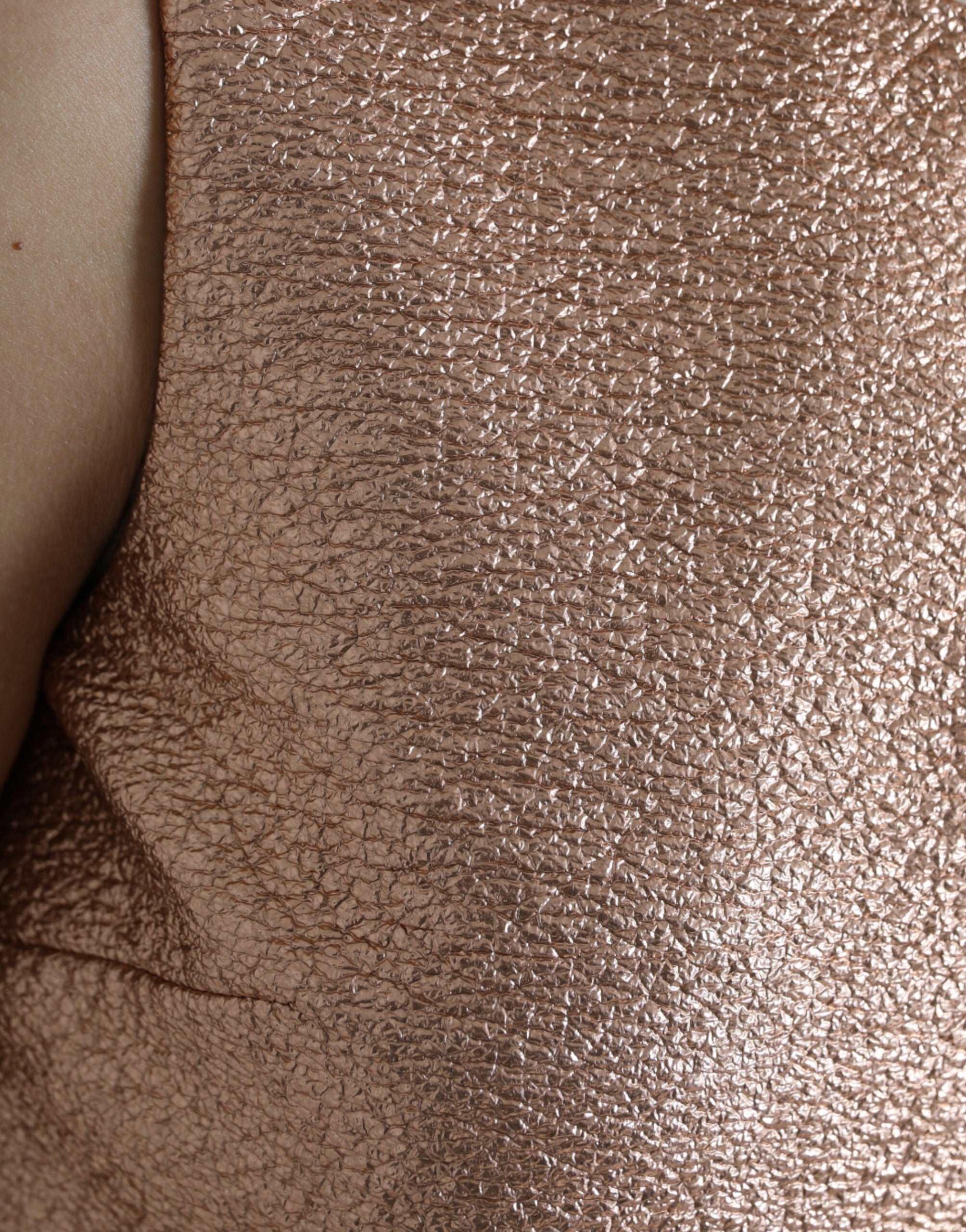 Елегантна розова мини рокля в цвят металик на Dolce & Gabbana