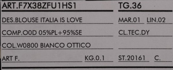 Копринена бяла блуза Dolce & Gabbana с пайети „Italia Is Love“.