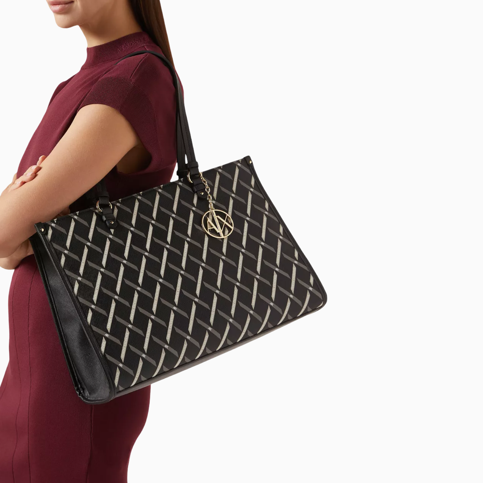 Дамска голяма чанта Armani Exchange Women Tote Bag XW000927 AF17155 Model View