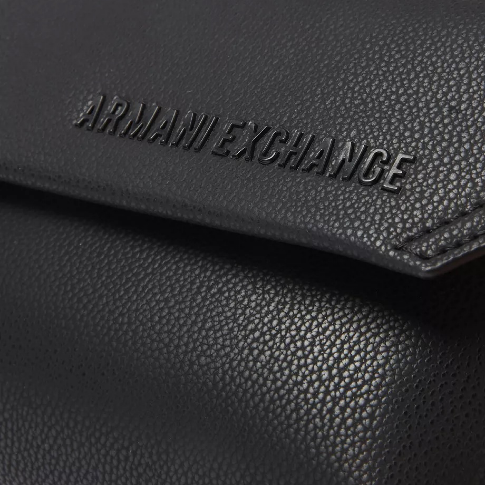 Мъжка клъч чанта Armani Exchange Men Bag XM001998 AF17090 Close-Up