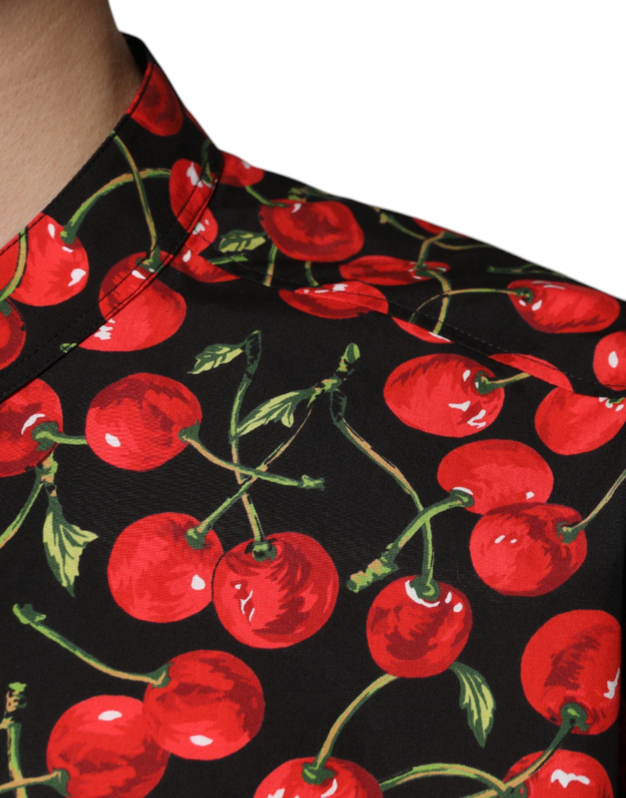 Ежедневна риза Dolce & Gabbana с памучни копчета и черна череша