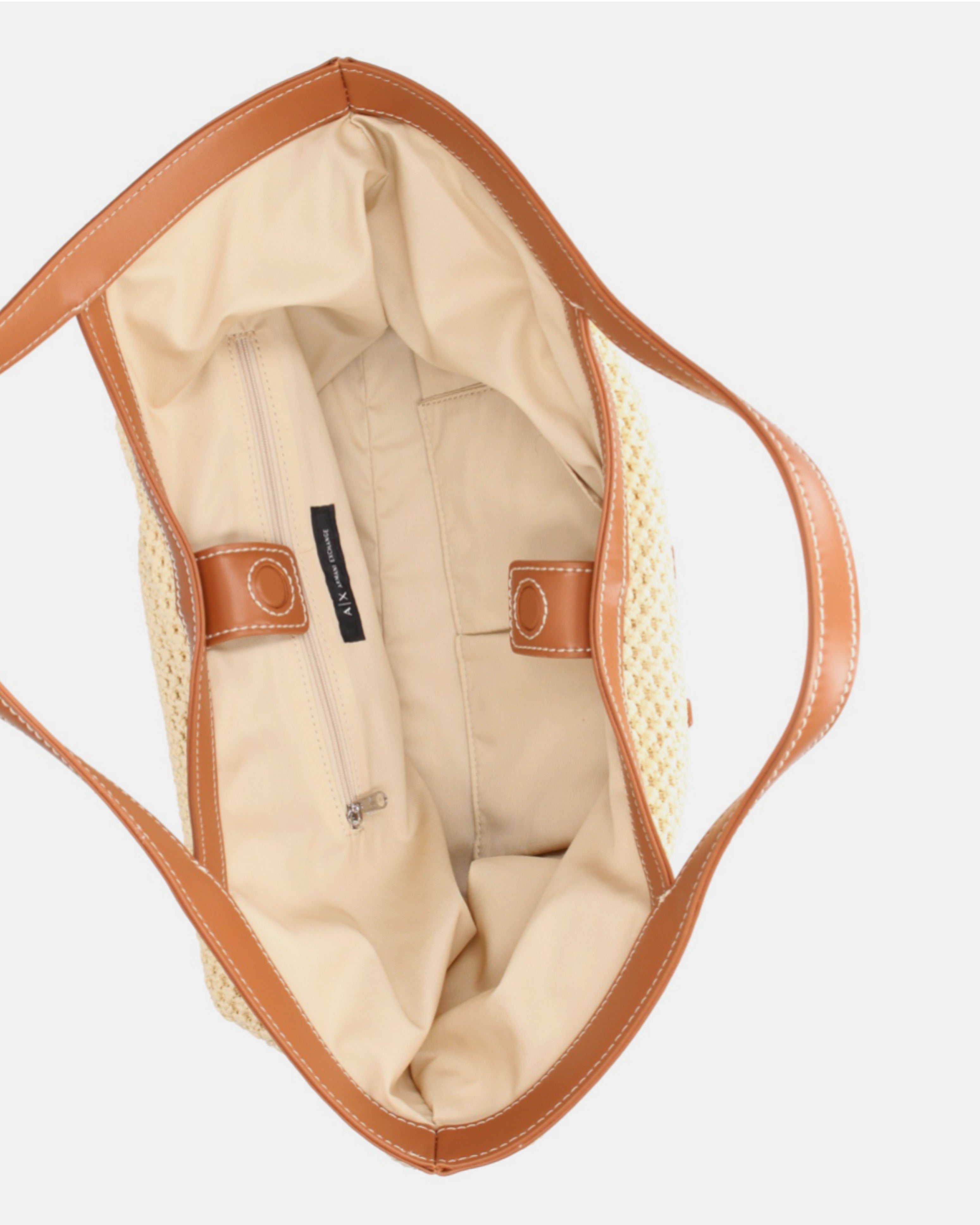 Дамска лятна плетена чанта Women’s woven fabric handbag Armani Exchange
XW000410 AF12591 M1047 Beige/Brown Open bag view with compartments visible