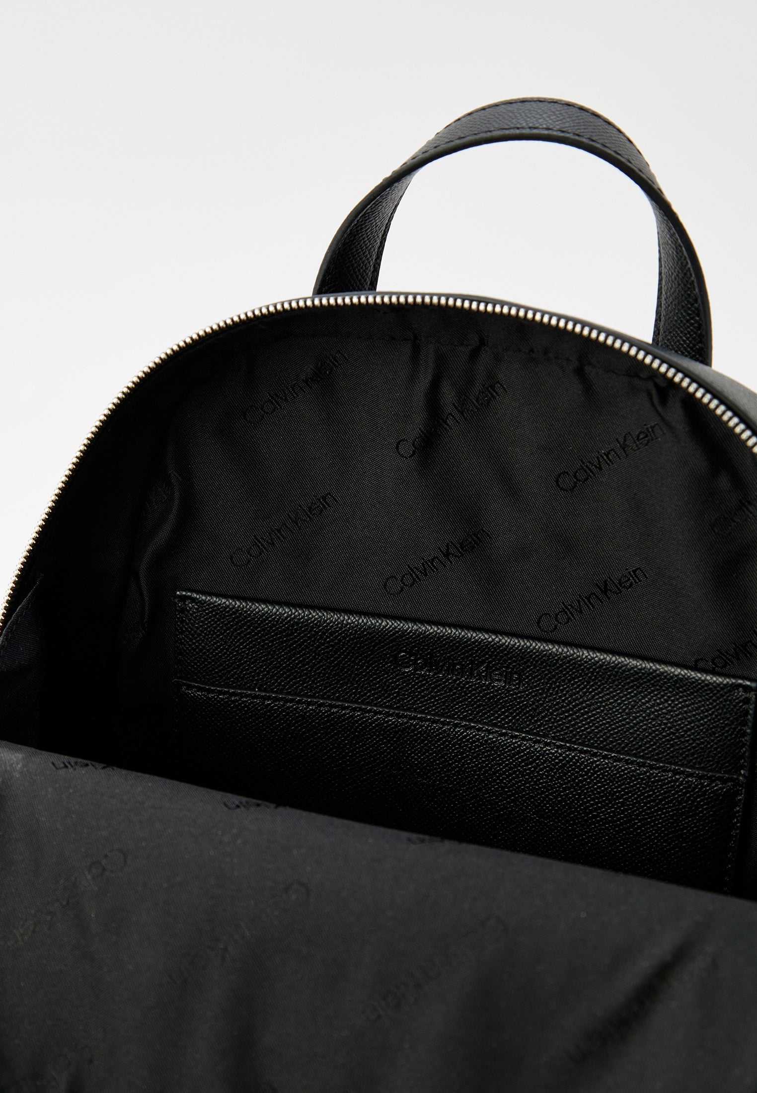 Дамска раница Women’s rucksack Calvin Klein K60K613087 Black inside view