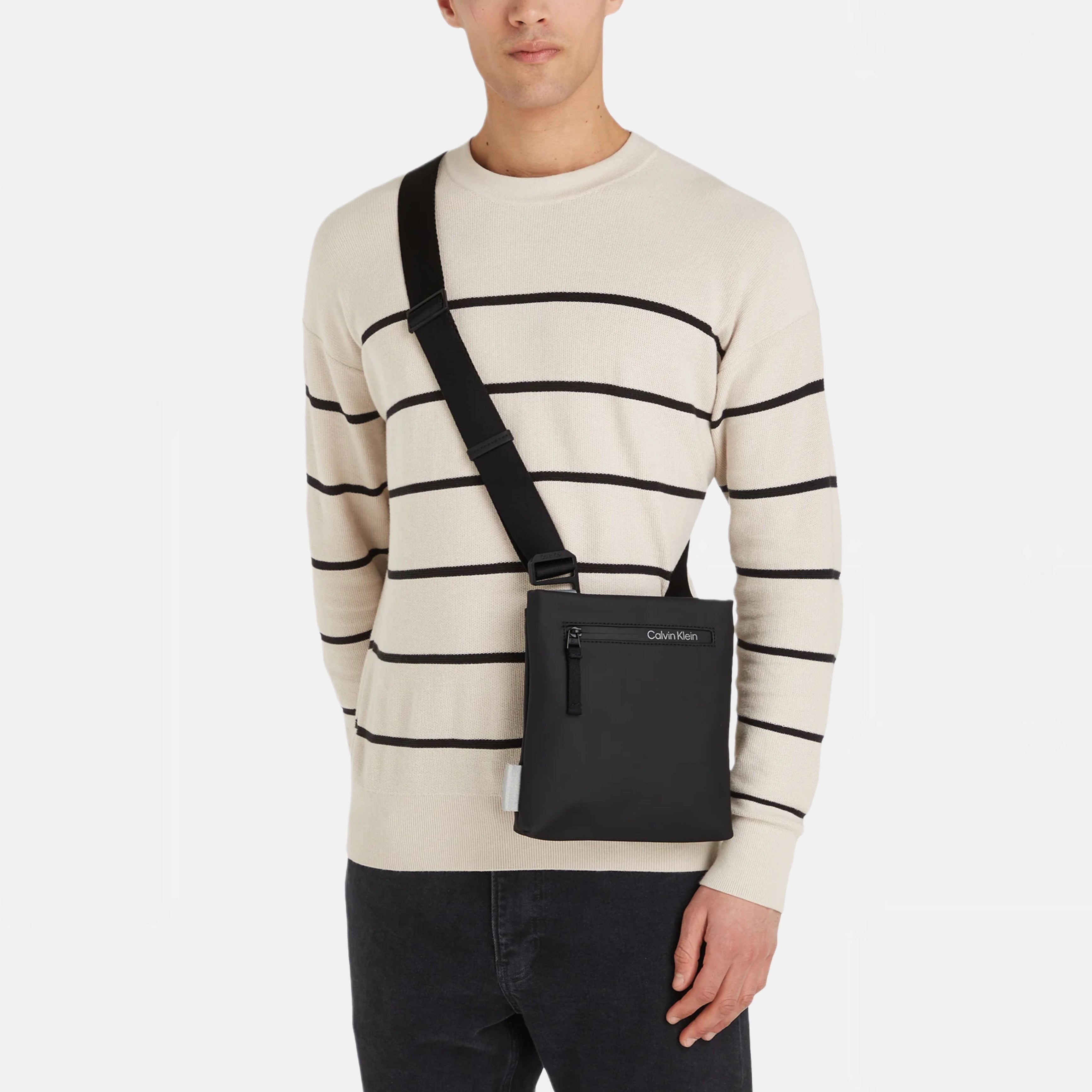 Calvin Klein Sleek Contrast Detail Shoulder Bag