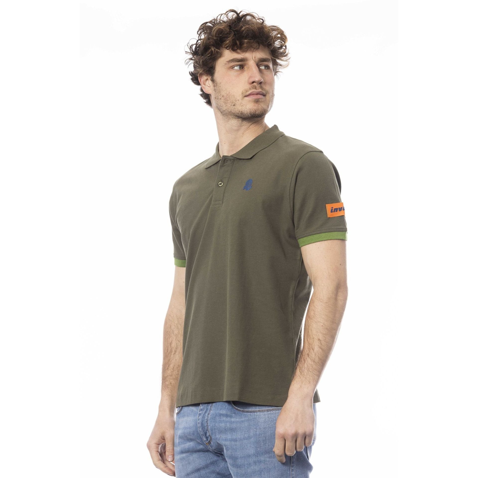 Мъжка поло тениска в милитари зелено Men’s polo Invicta 4452284U 37MILITARE Angled view