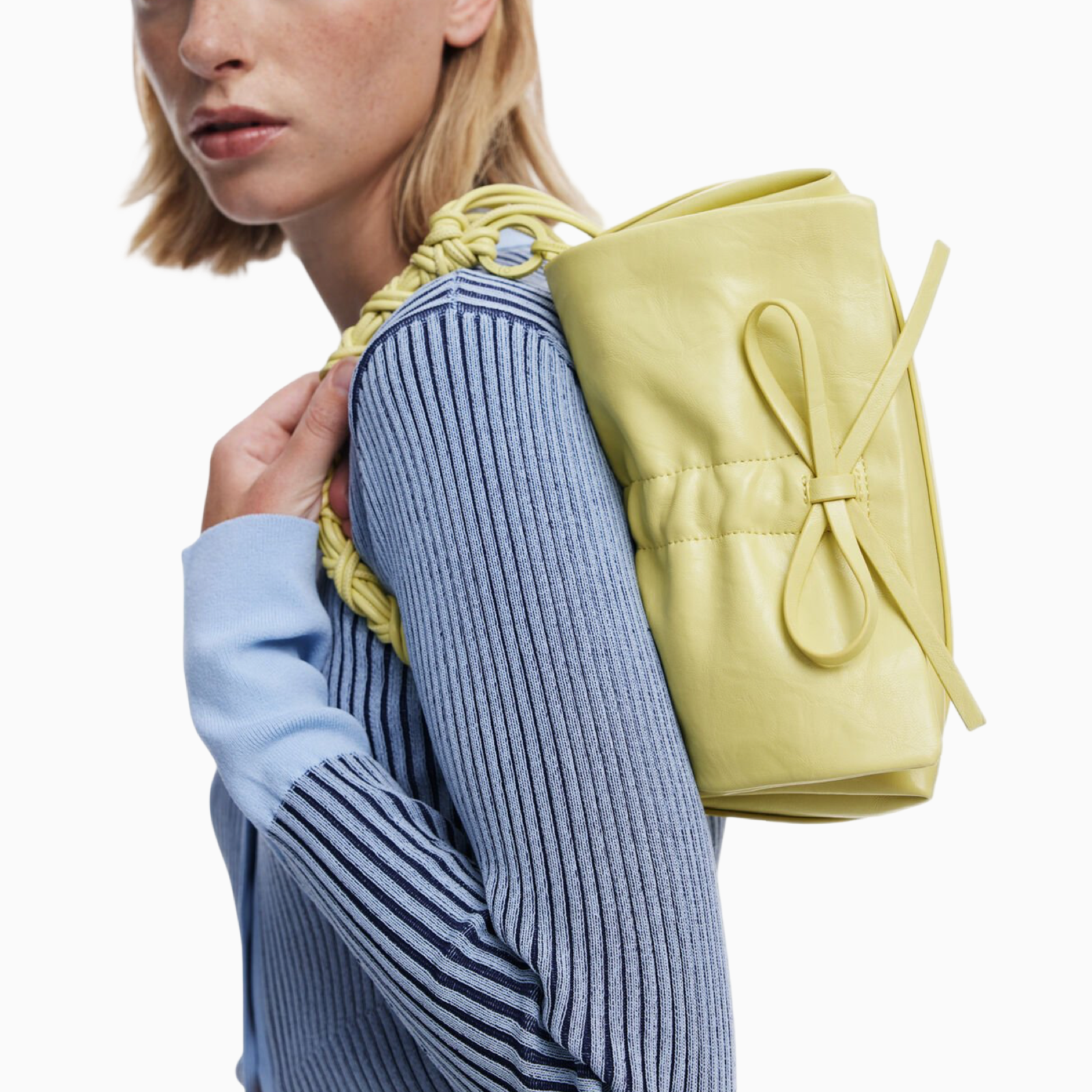 Дамска жълта чанта Desigual Women Handbag 25WAXPCU 4013U Model View