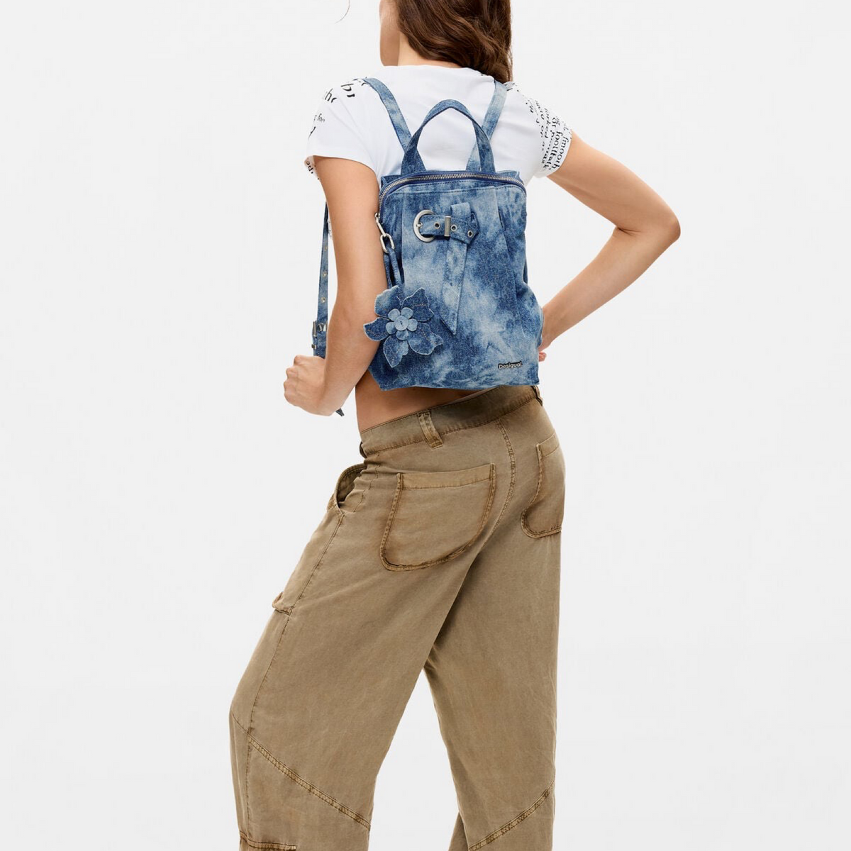 Дамска дънкова раница Desigual Women Rucksack 26WAKD05 5008 Model View