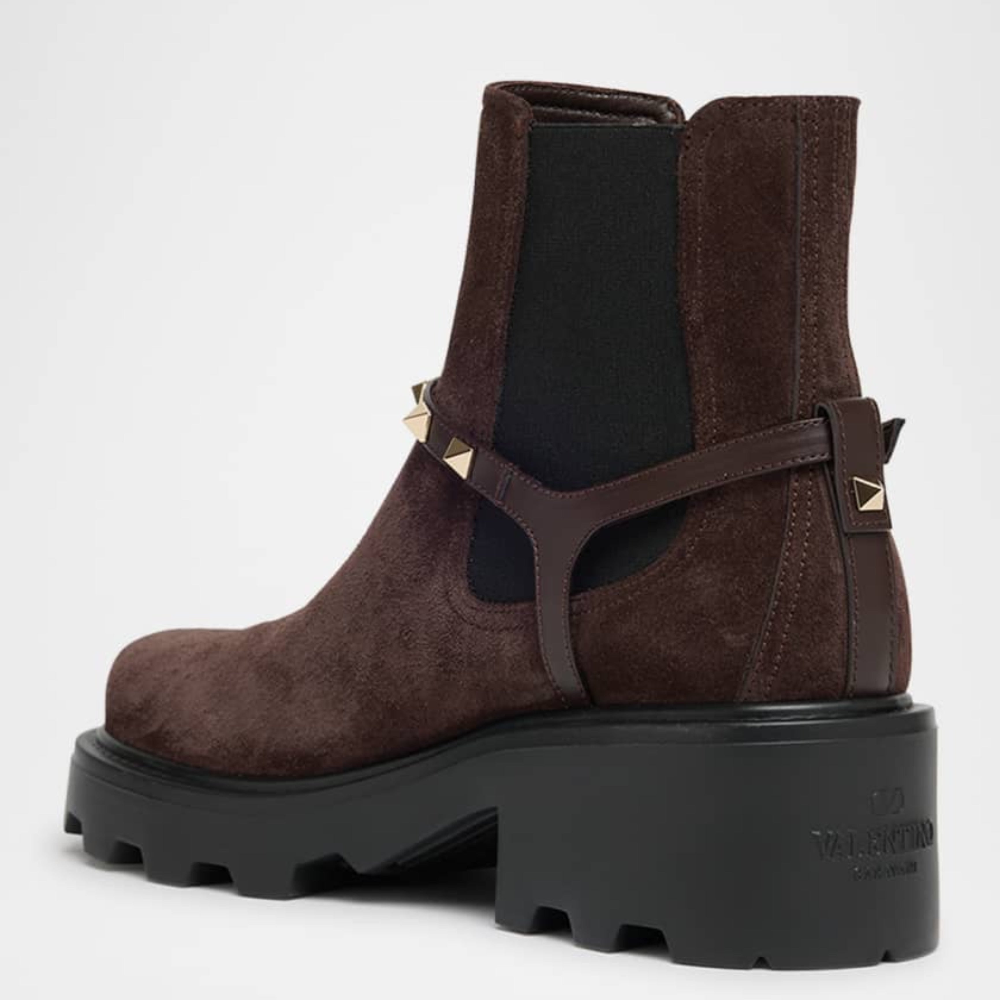 Дамски велурени боти Women’s Beatle Rockstud Suede Chelsea Boots VALENTINO GARAVANI 7W2S0KU2BVJ0TO Brown heel view