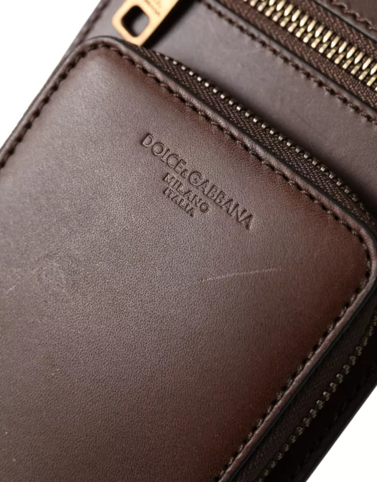 Портфейл Dolce & Gabbana с кафява телешка кожа с цип и презрамка през рамо