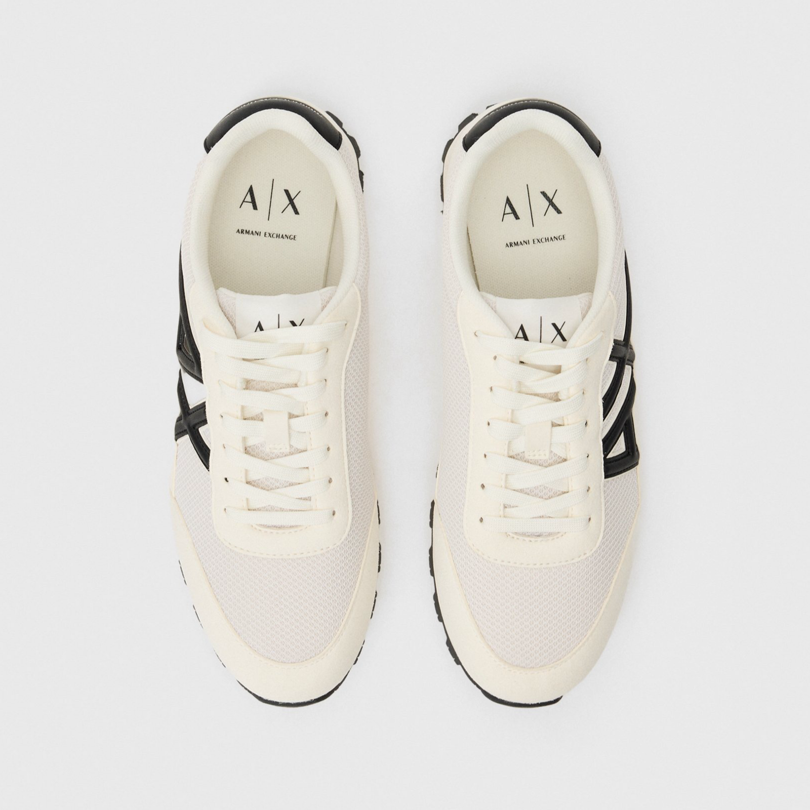 Мъжки маратонки Armani Exchange Men Sneakers XM001960 AF19388 M0017 Top View