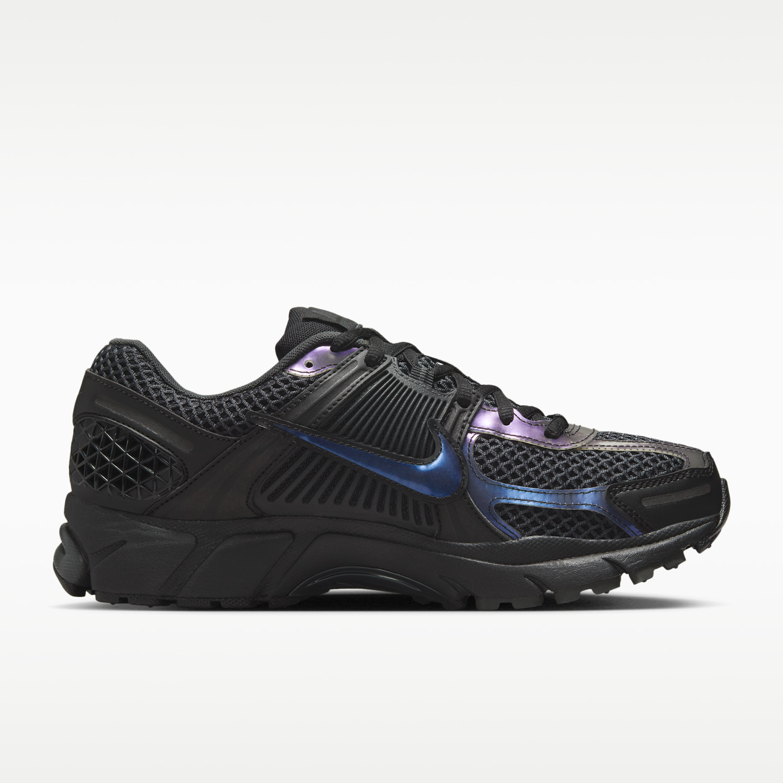 Дамски маратонки Nike Zoom Vomero 5 Women Sneaker IB4397-001 Medial View