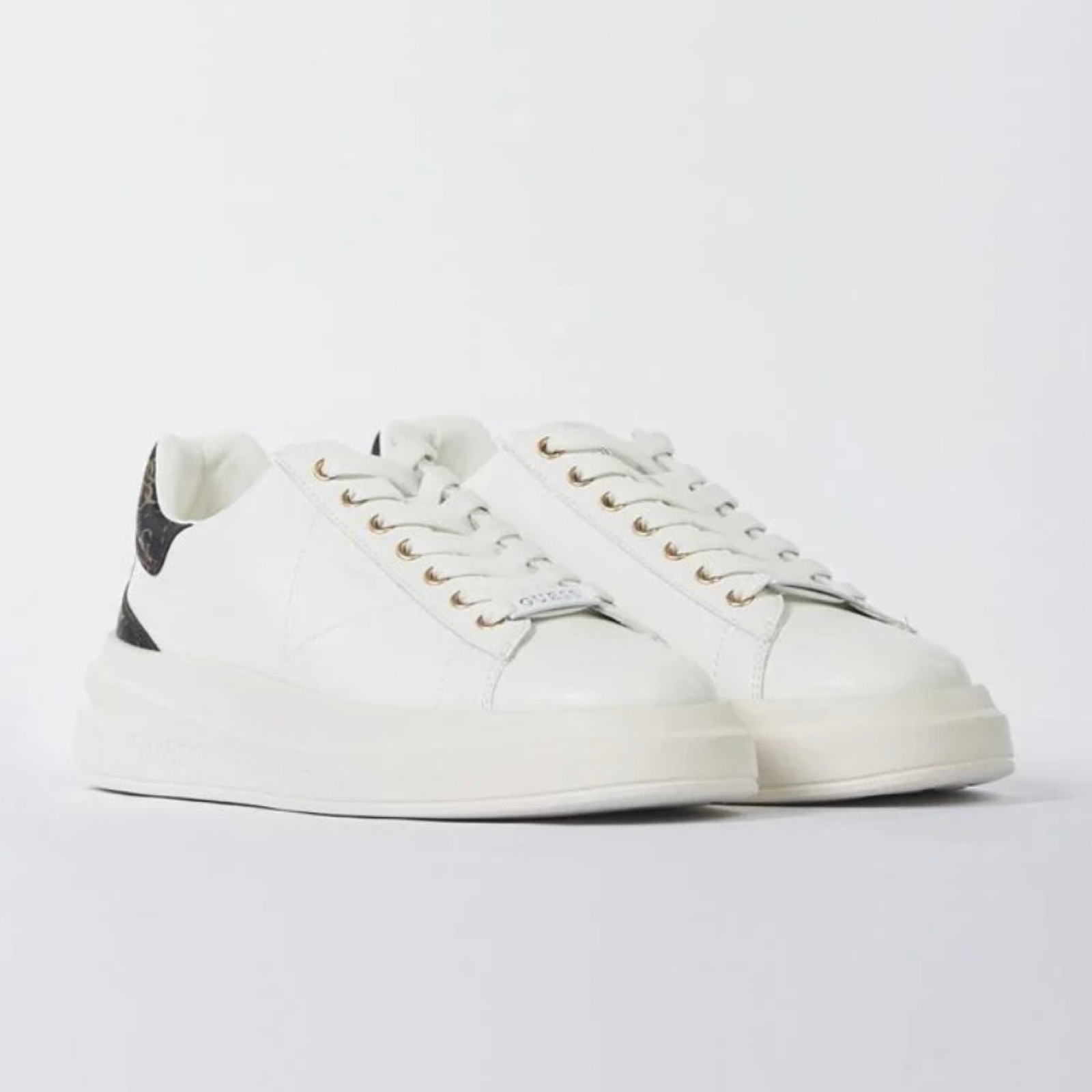 Мъжки бели кецове Guess Men Sneakers FMPVIB LEA12 WBROC Front View