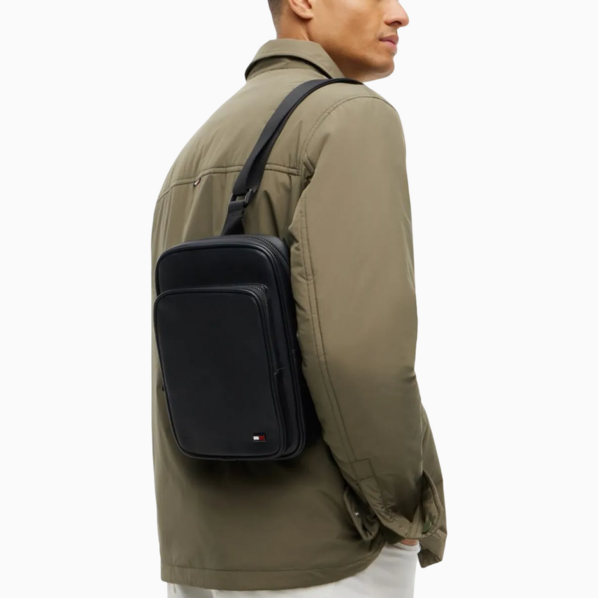 Мъжка чанта Tommy Hilfiger Men Bag AM0AM14756 BDS Model View