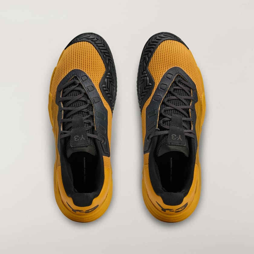Мъжки маратонки за тенис Men’s sneakers Y-3 Barricade 13 Tennis Shoes
JH5766 Collegiate Gold / Collegiate Gold / Black top view