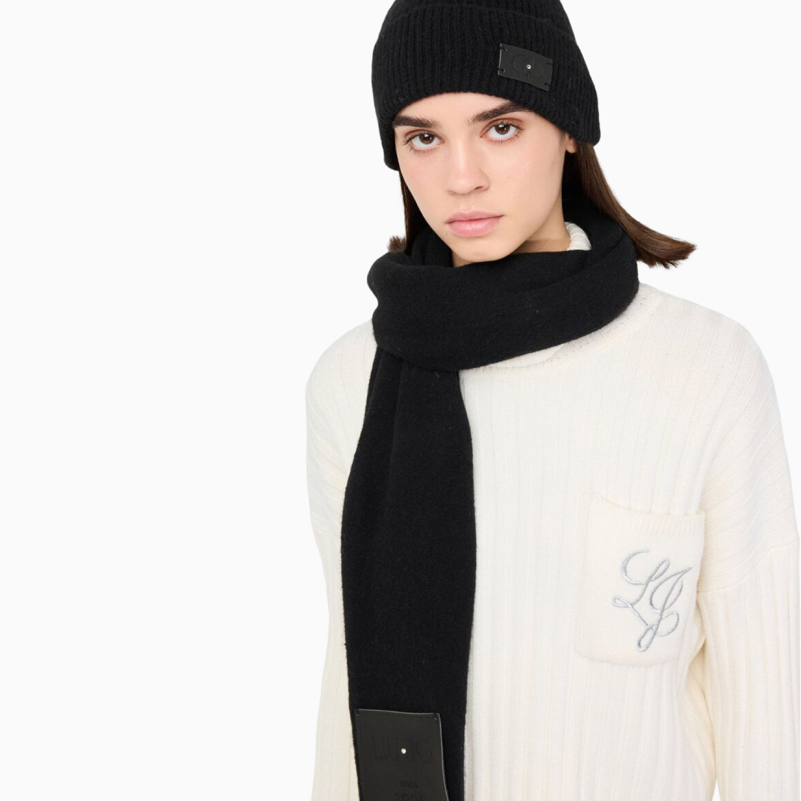 Комплект зимна шапка и шал Liu Jo Women Hat and Scarf Set 2F5014 M0300 Model View