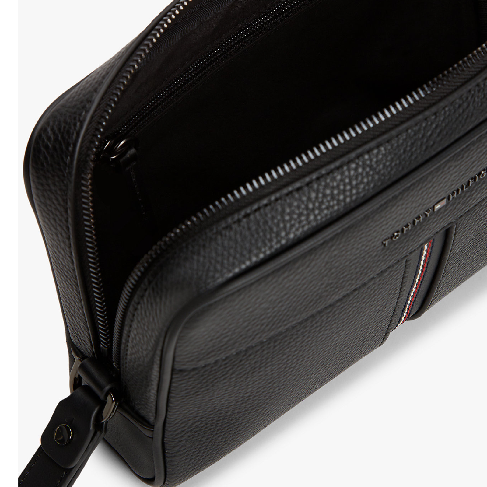 Мъжка клъч чанта Tommy Hilfiger Men Clutch Bag AM0AM14173 BDS Close-Up