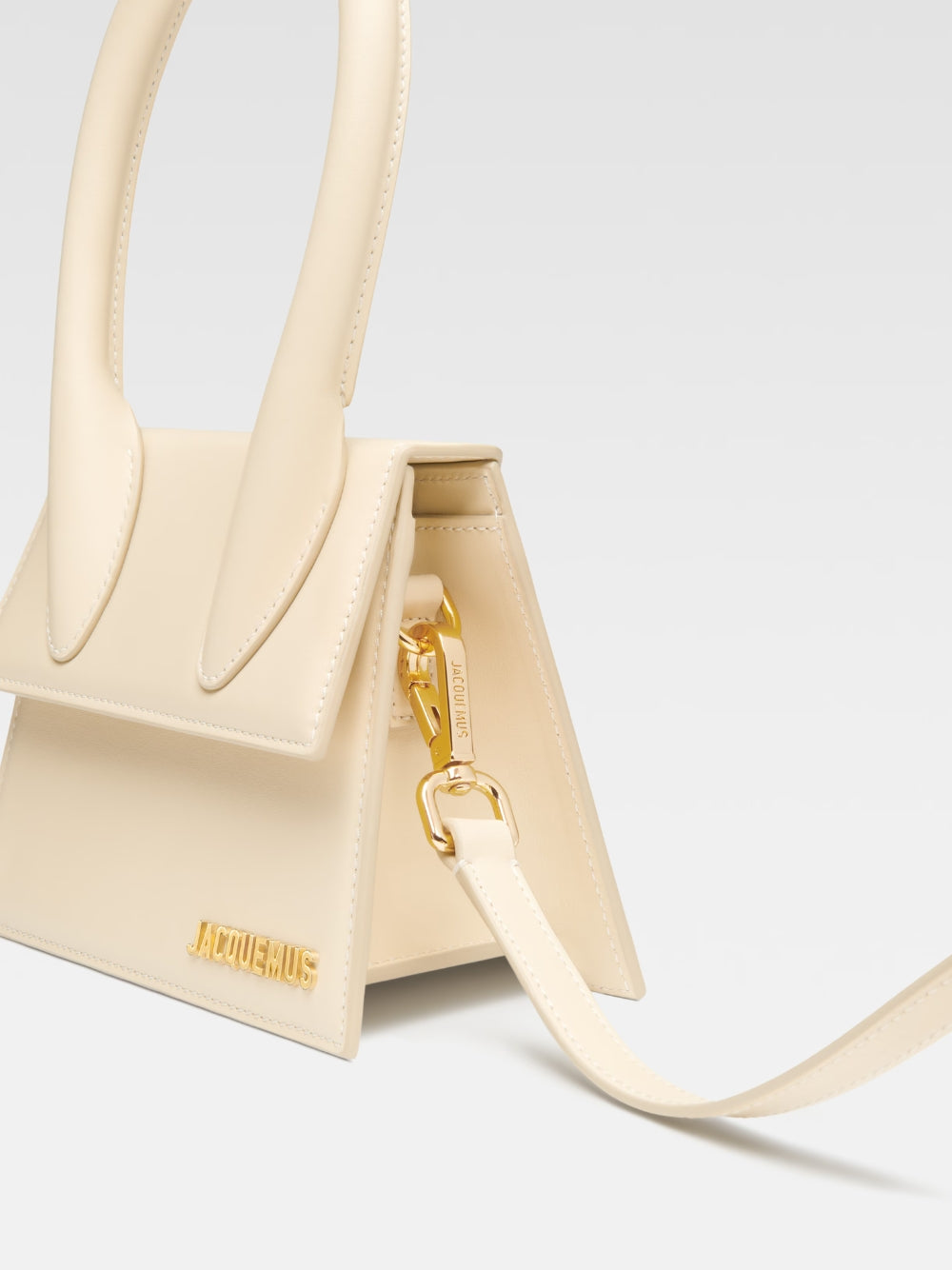 Jacquemus Le Chiquito Moyen Ivory Bag BAW00002BC01C01990 Close-Up