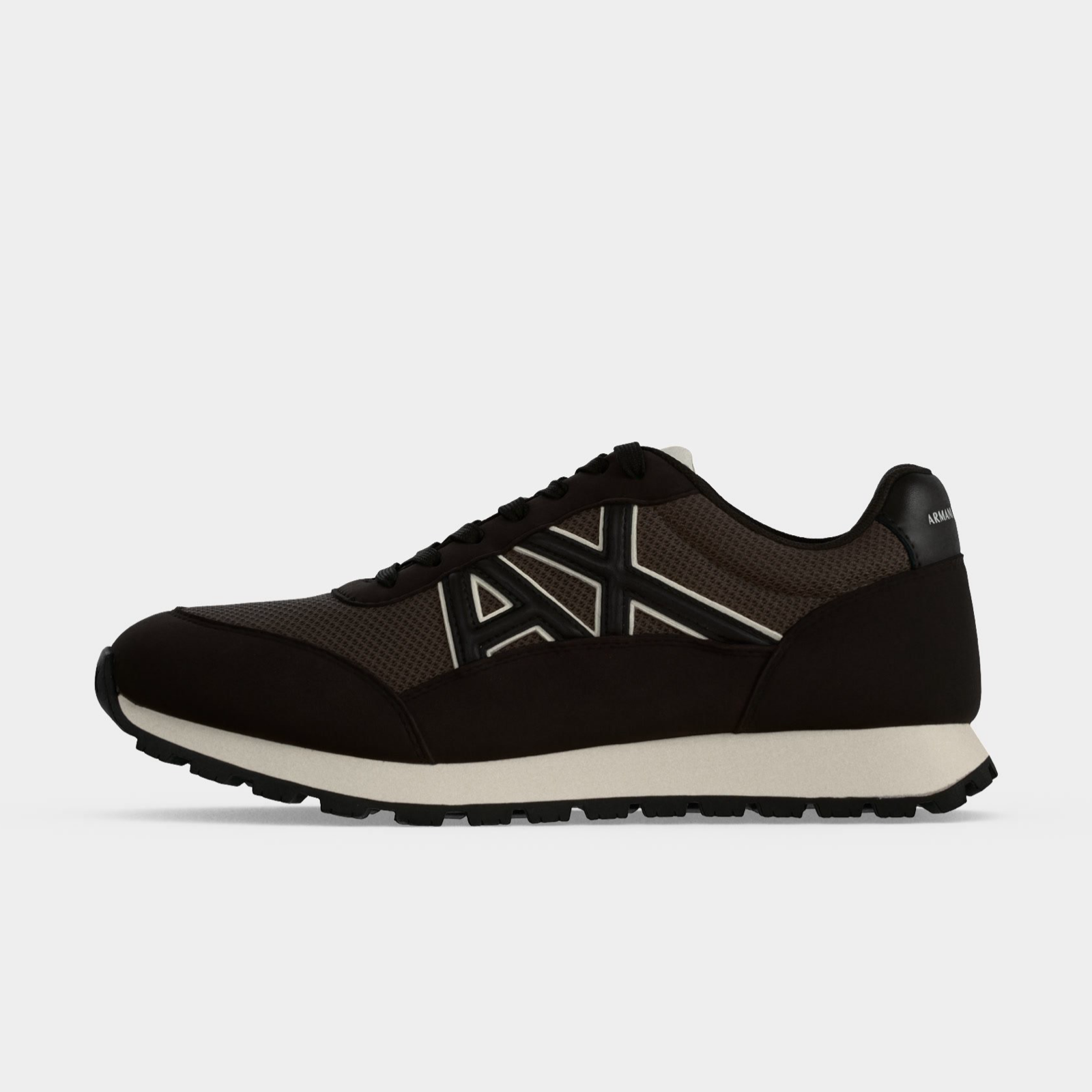Мъжки кафяви маратонки Armani Exchange Men Sneakers XM001960 AF19388 M6572 Lateral View