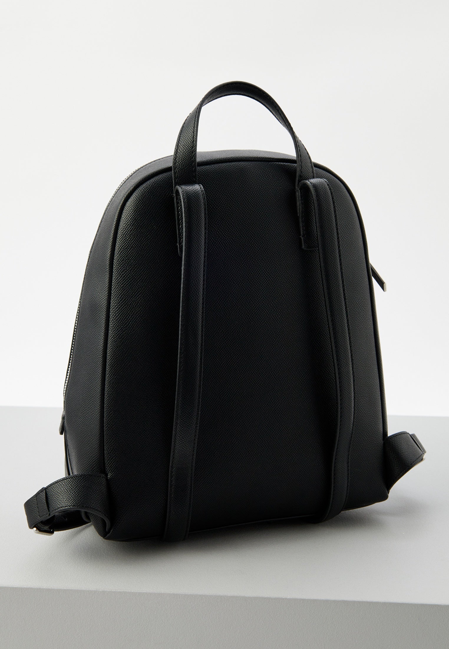Дамска раница Women’s rucksack Calvin Klein K60K613087 Black back view