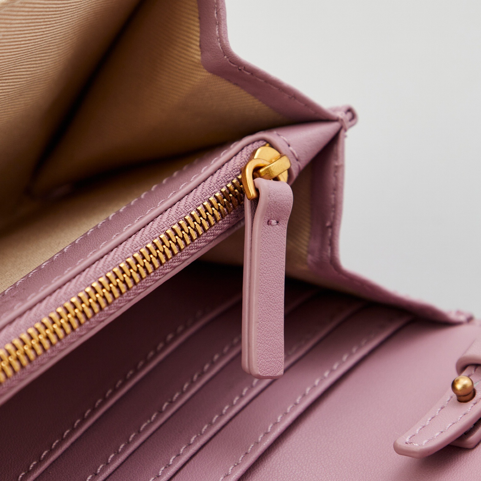 Дамска розова клъч чанта Pinko Women Clutch Bag 100062 A0GKN 46Q Inside View