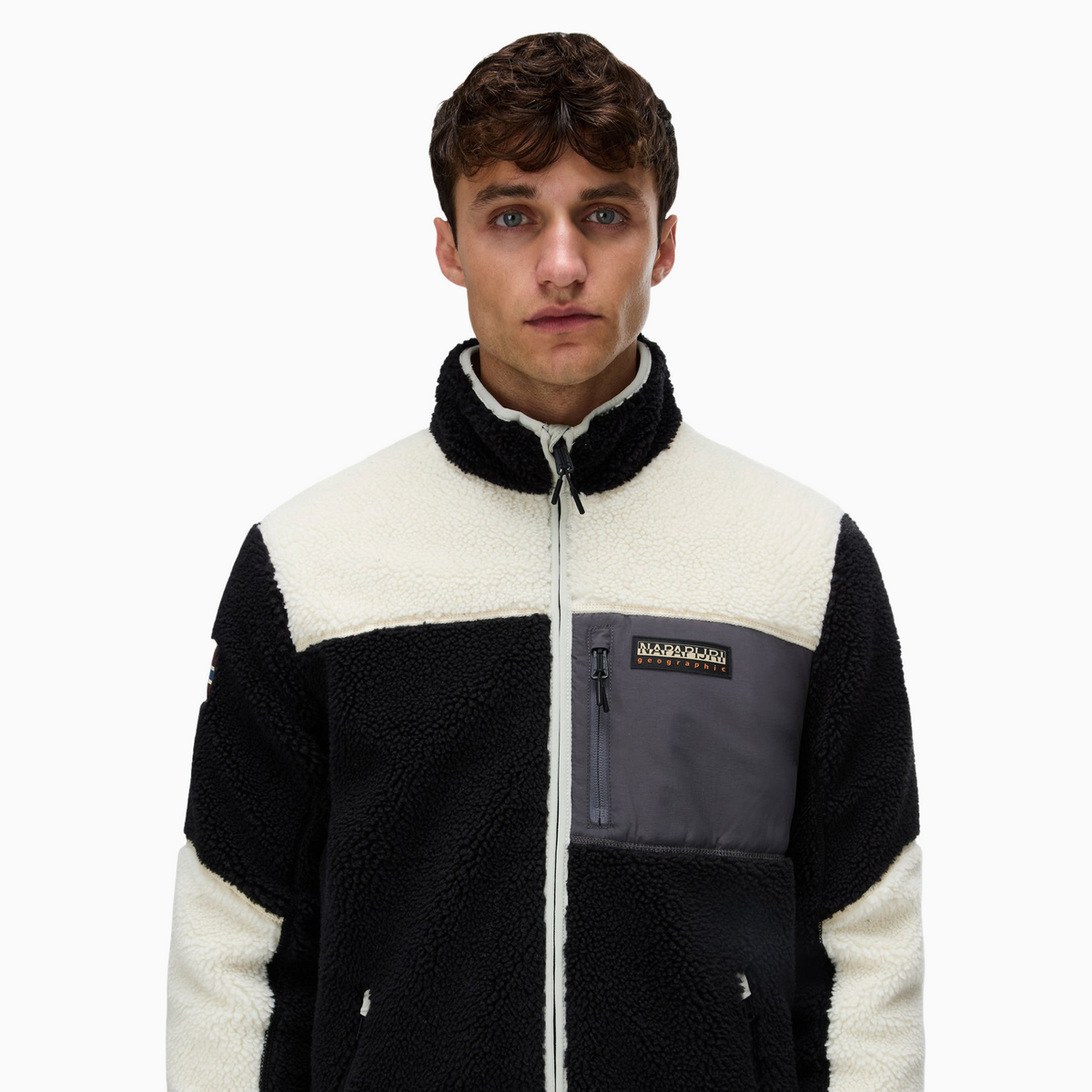 Мъжки суичър Napapijri Yupik Men Fleece Sweatshirt NP0A8AZU MCB Close-Up