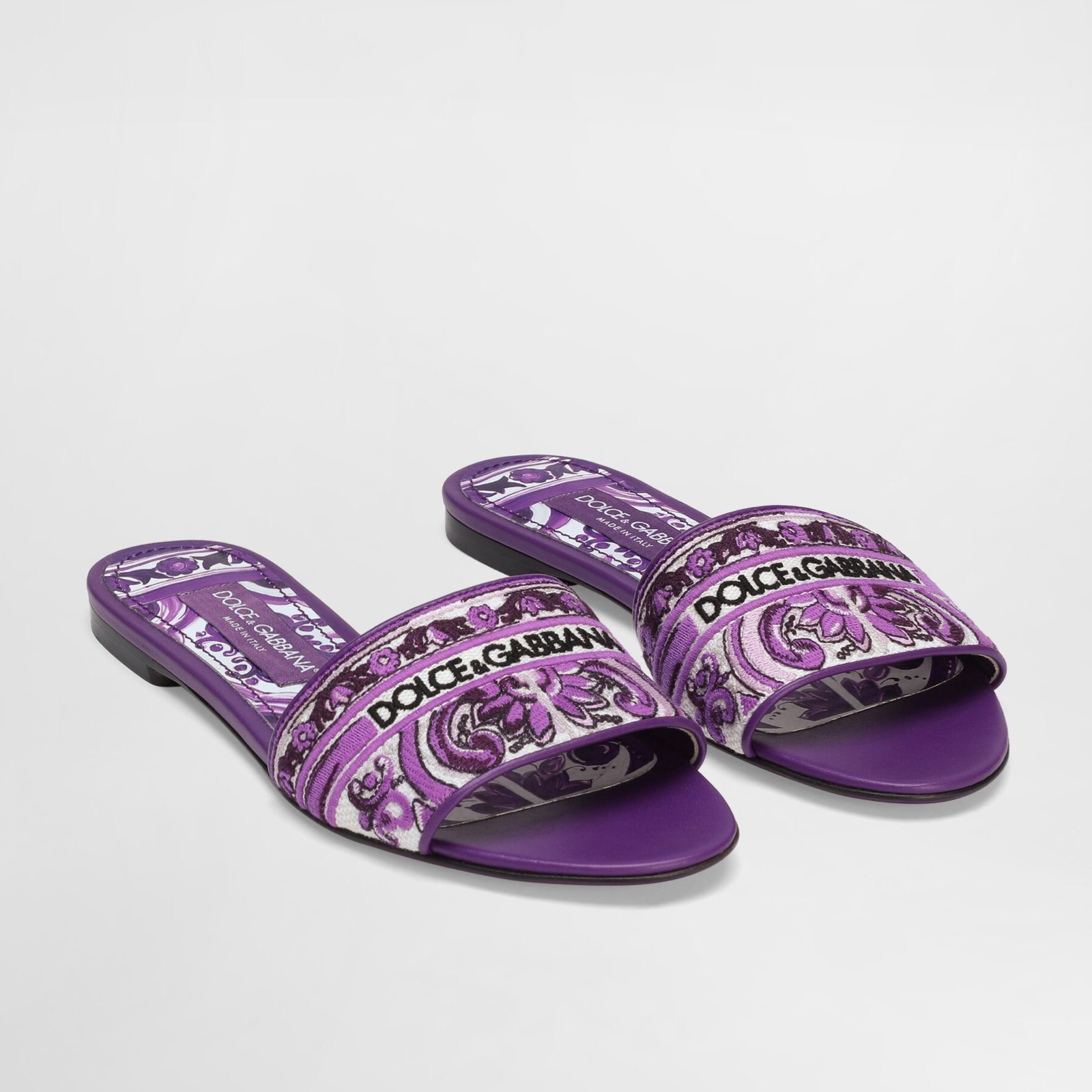 Дамски чехли Dolce & Gabbana Embroidered Sandal CQ0571 AV804 I03TN Front View