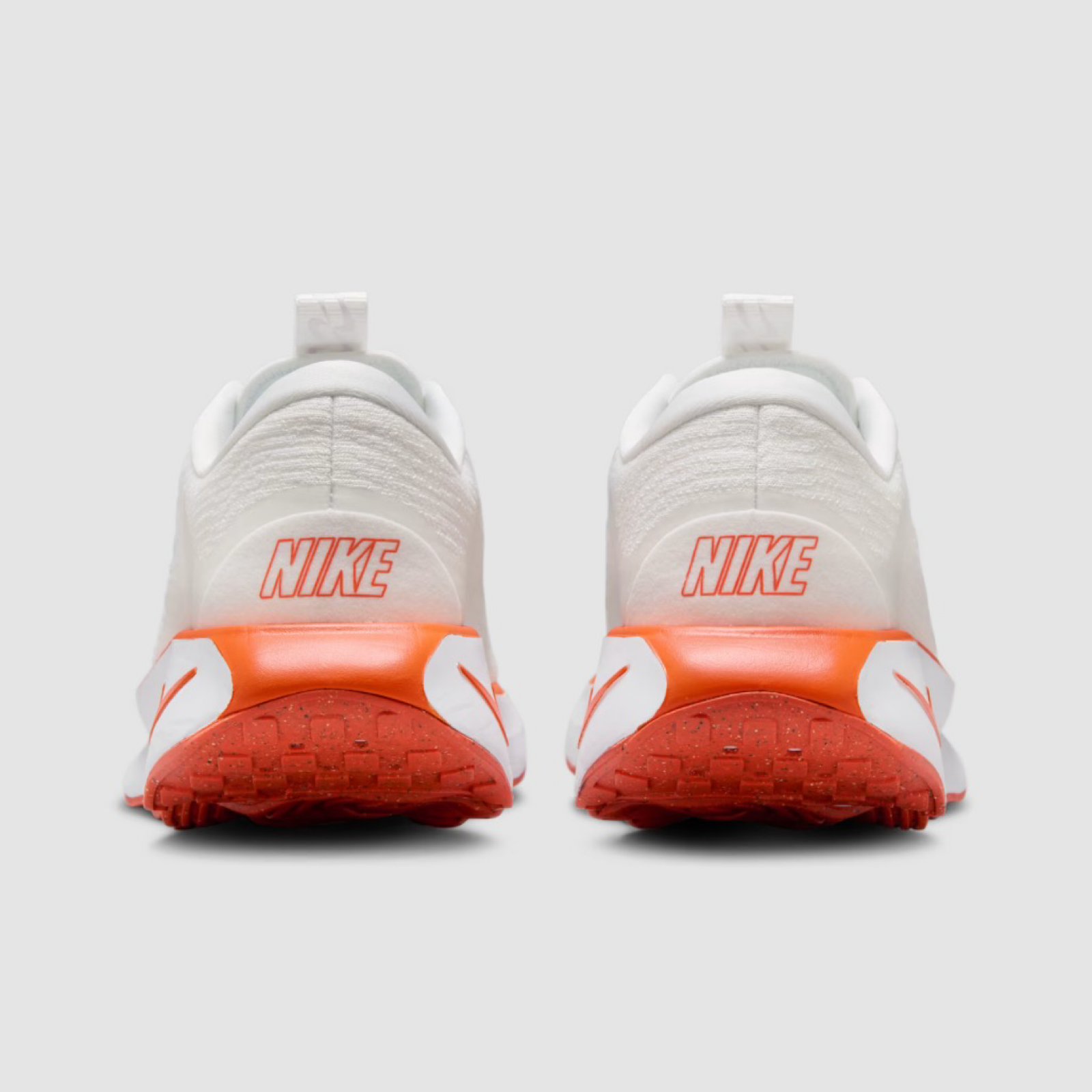 Дамски бели маратонки Nike Motiva Women Sneakers DV1238-109 Heel View