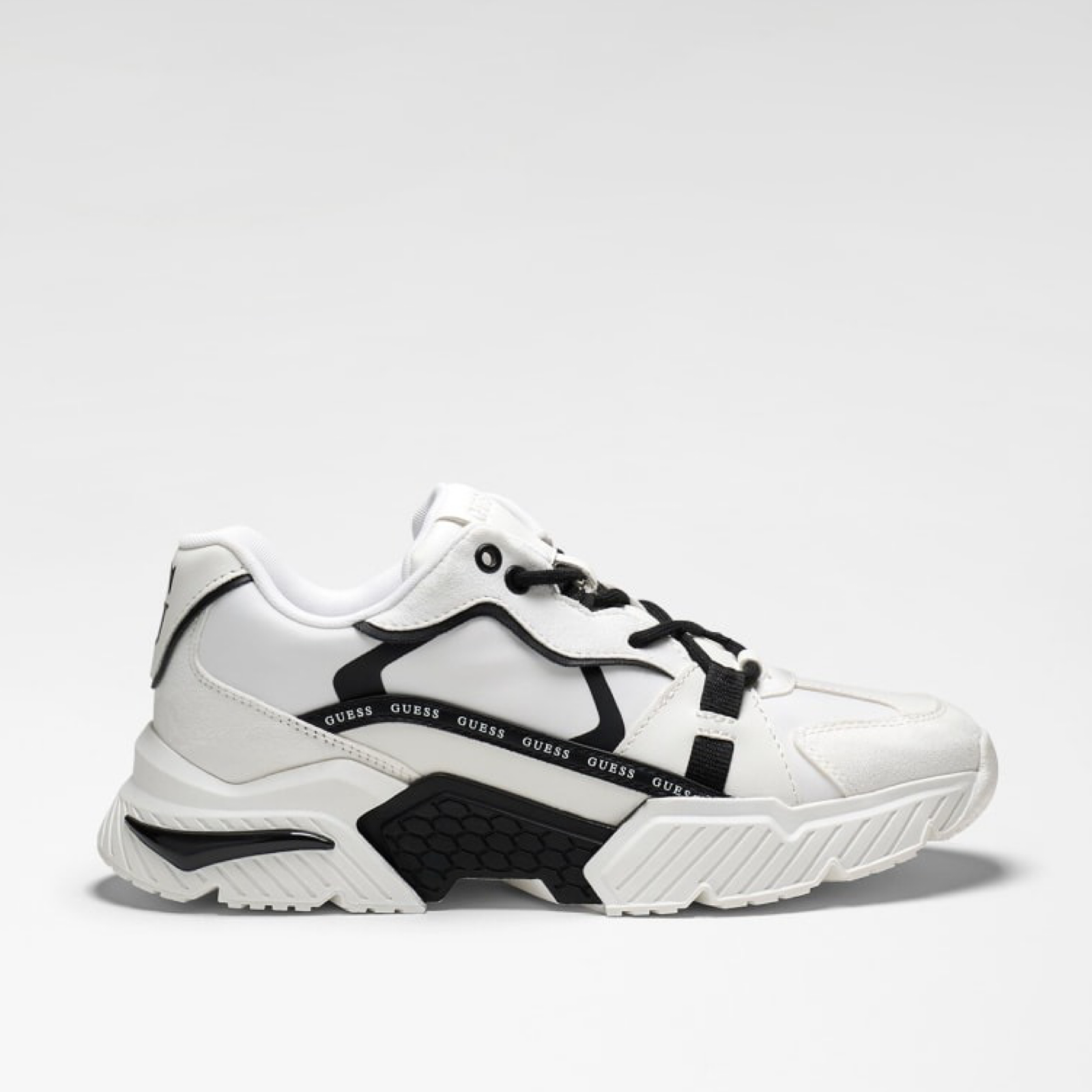 Дамски маратонки Guess Women Sneakers FLJCR6ELEI2 WHBLK Lateral View