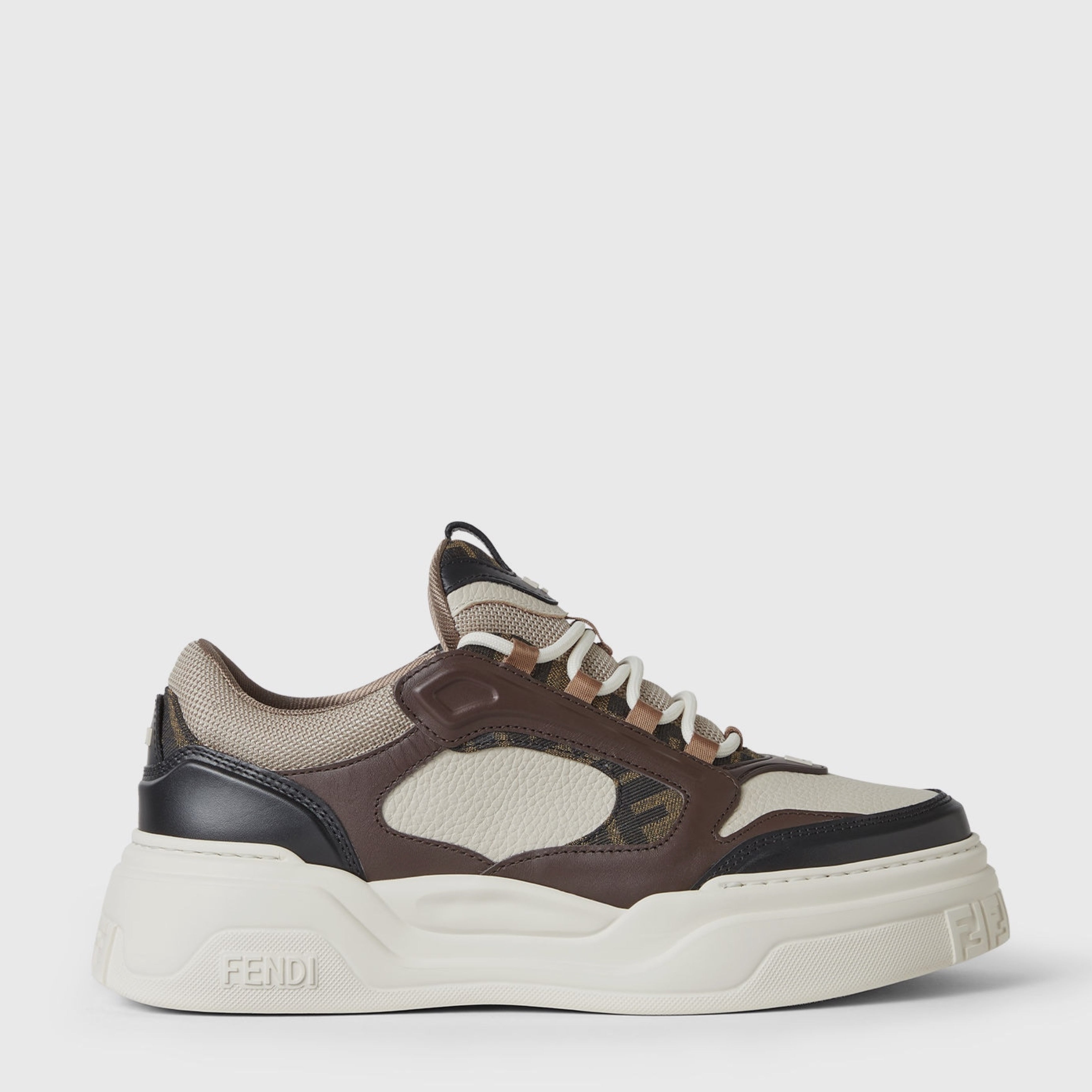 Мъжки кецове Men’s sneakers Fendi
7E1728AU20F1T29 lateral view
