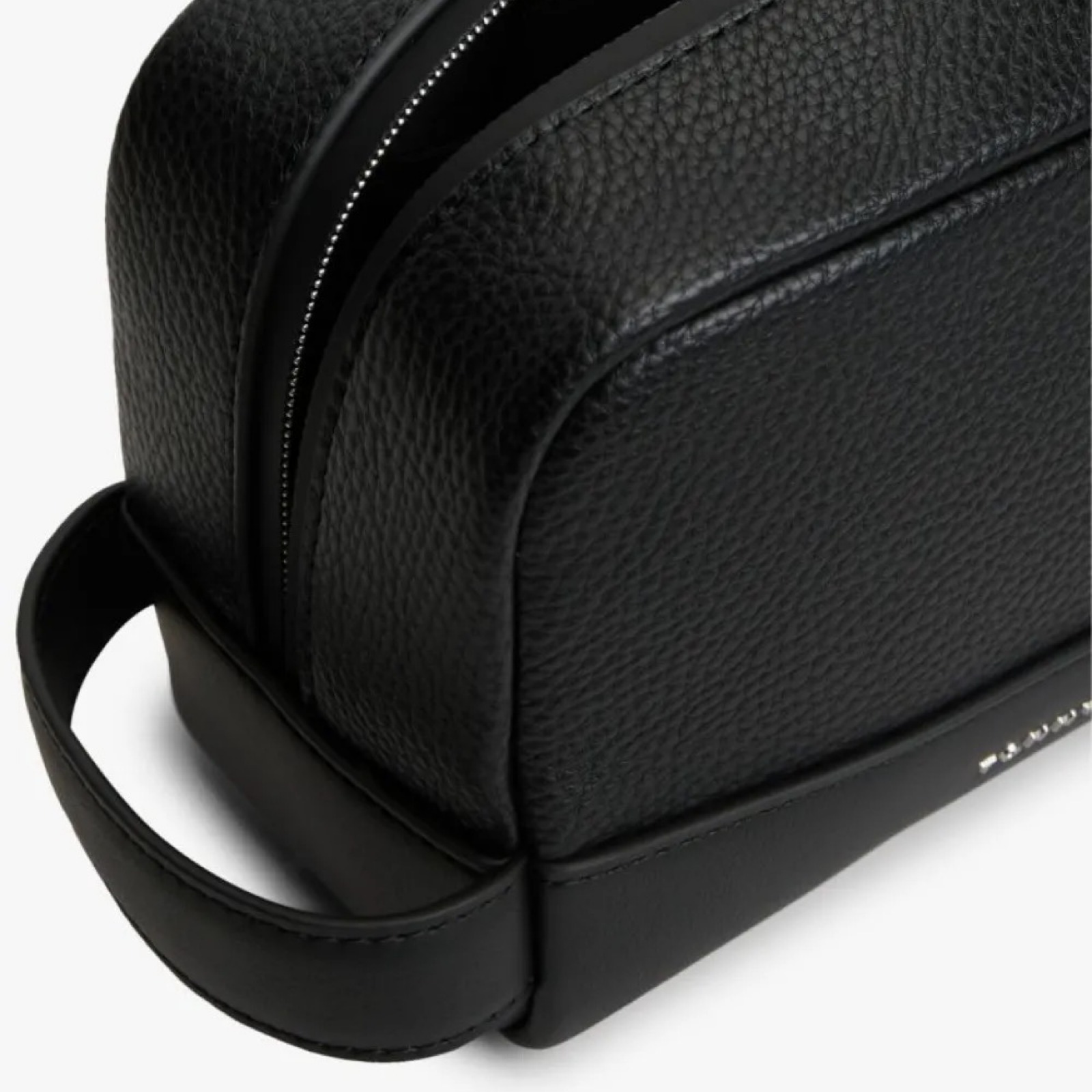 Мъжка козметична чанта Tommy Hilfiger Men Bag AM0AM14485 BDS Side View